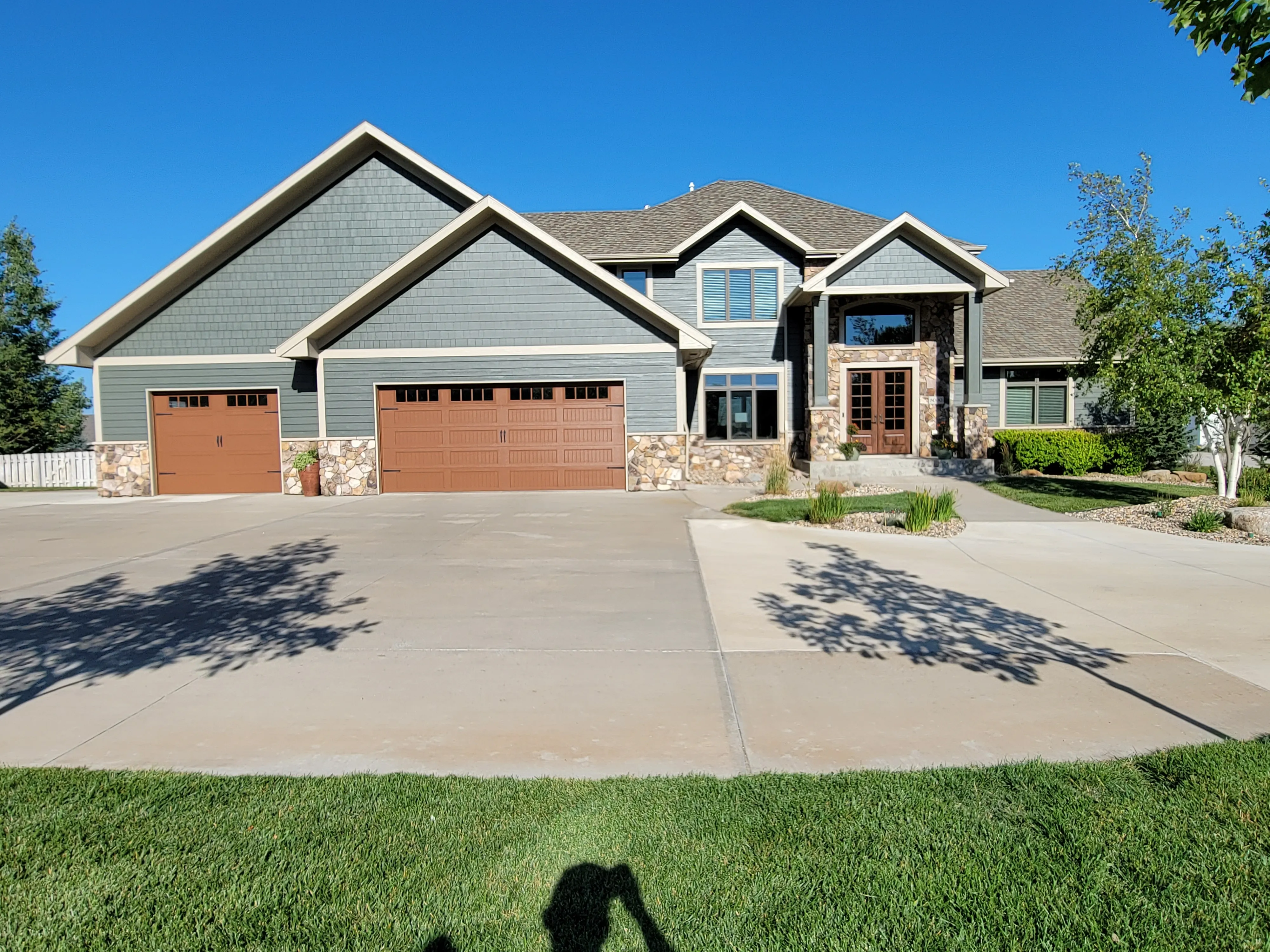 Kitchen and Cabinet Refinishing for Brush Brothers Painting in Sioux Falls, SD