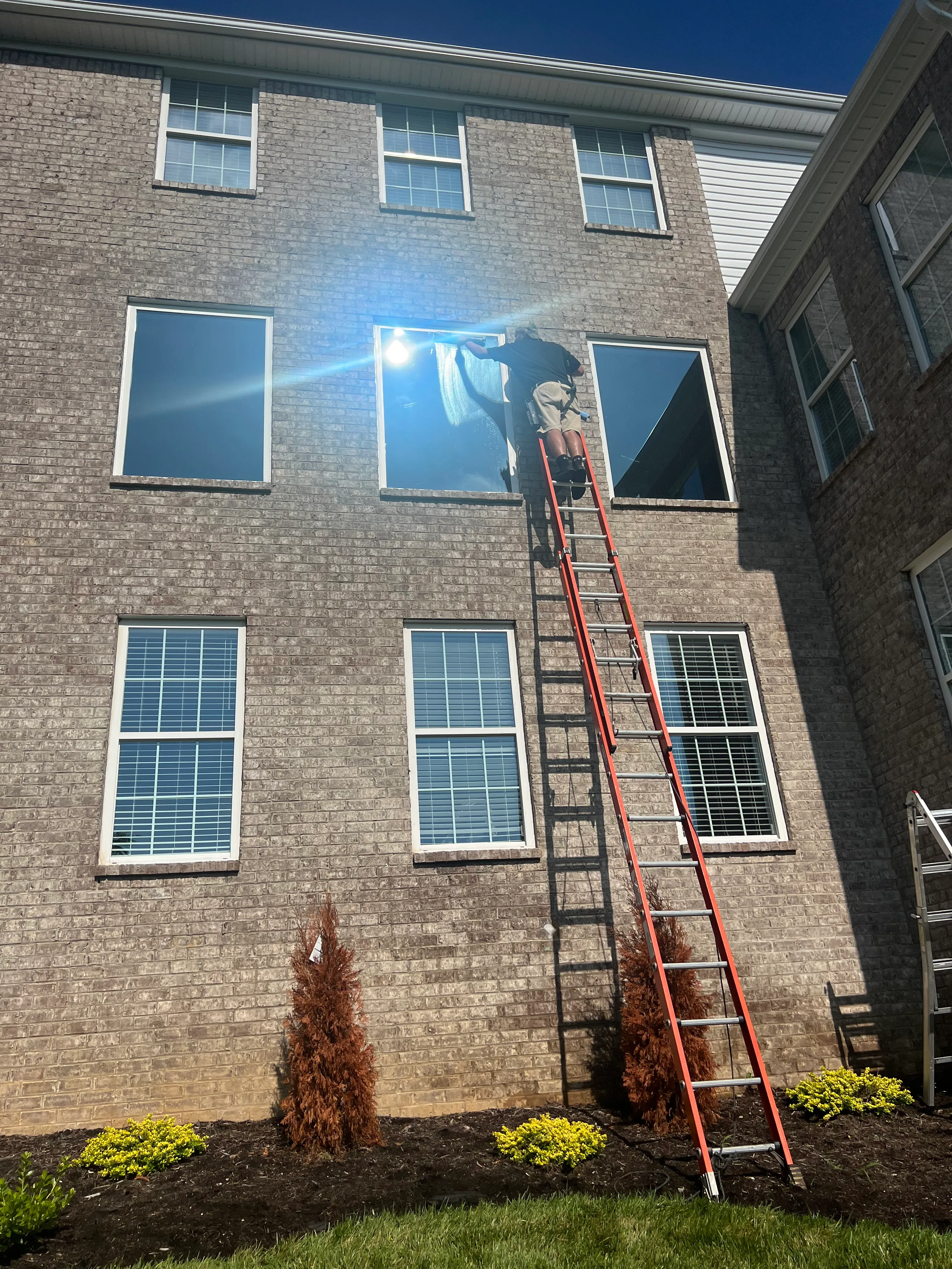 Window Cleaning for Glass with Class Window Cleaning in Lexington, KY