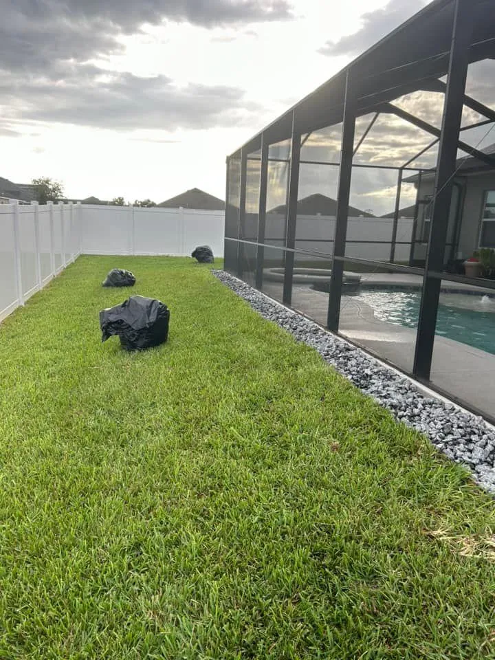 Fall and Spring Clean Up for Estrada All Pro Lawn Service in Auburndale, Florida