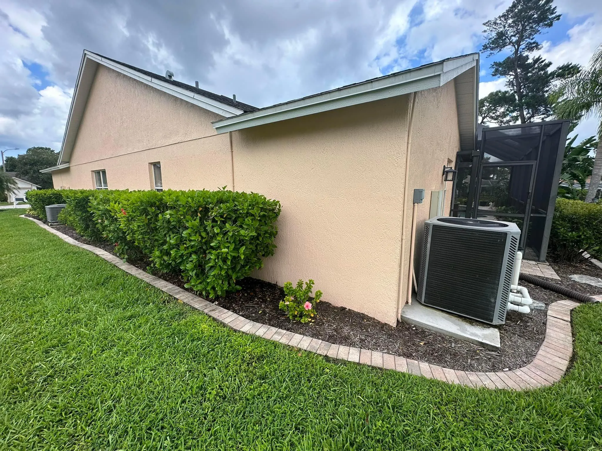 Fall and Spring Clean Up for Kramer & Son’s Property Maintenance in Hudson, FL