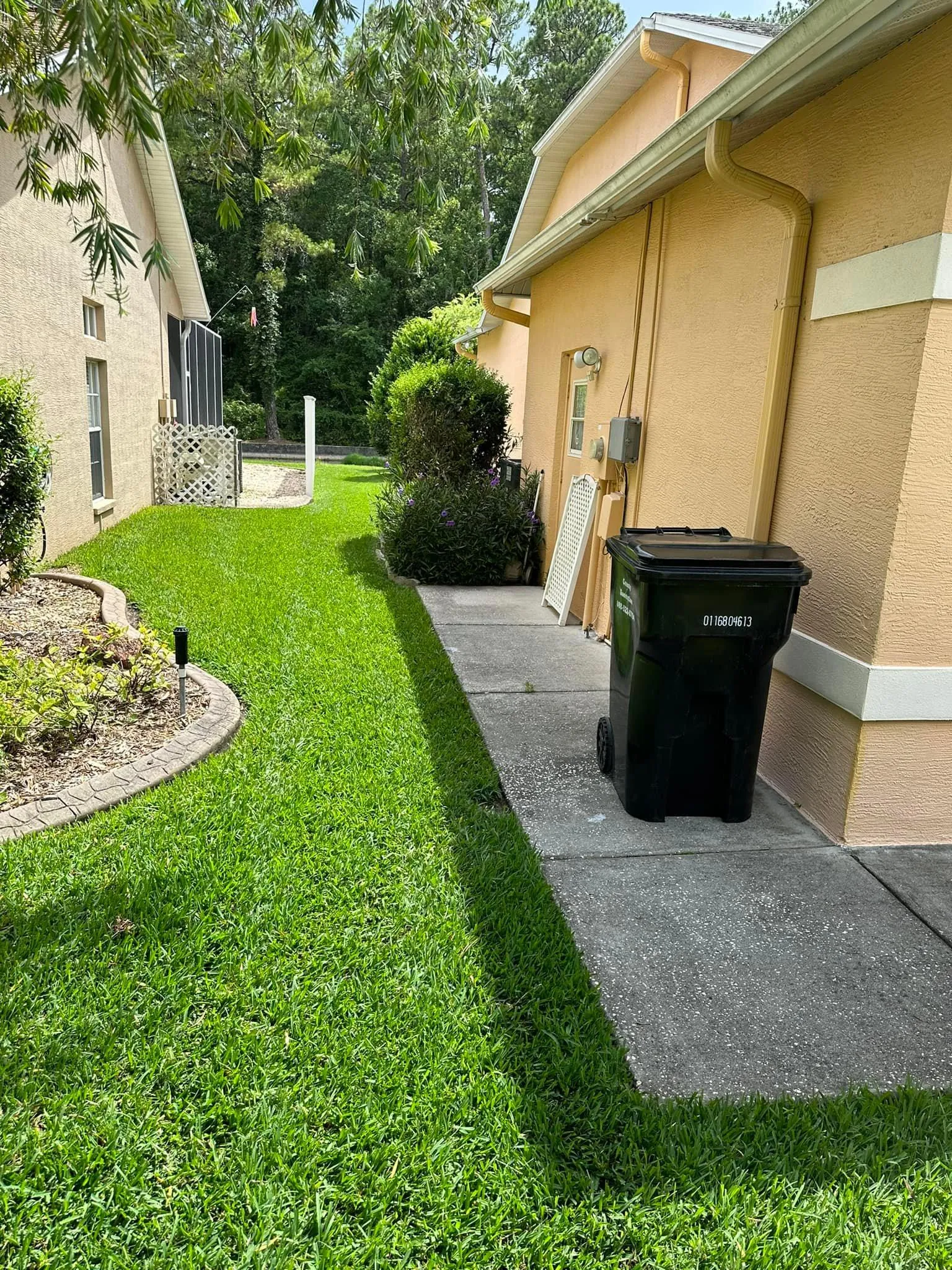 Fall and Spring Clean Up for Kramer & Son’s Property Maintenance in Hudson, FL