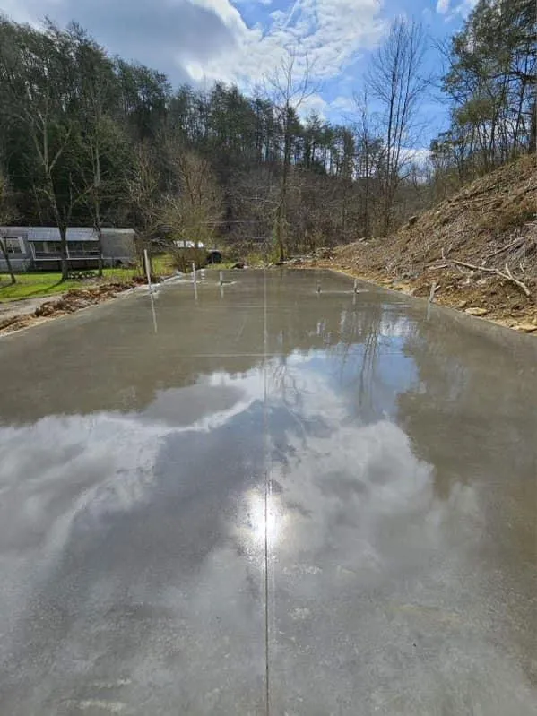 Driveways for Alloy Concrete Construction in Albany, KY