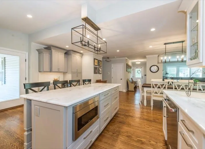 Kitchen Renovation for Pro-Tech Home Remodeling & Roofing in Chicago, IL