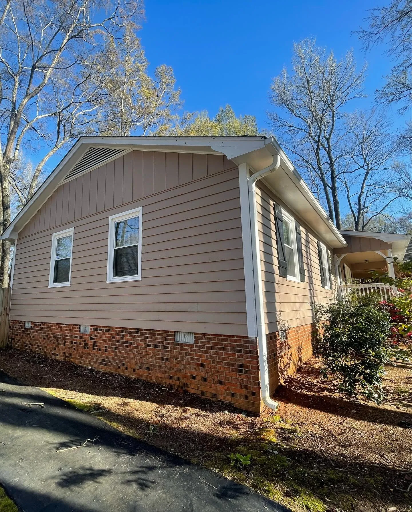 Roof Cleaning for Flemings Pressure Washing LLC in Gibsonville, North Carolina