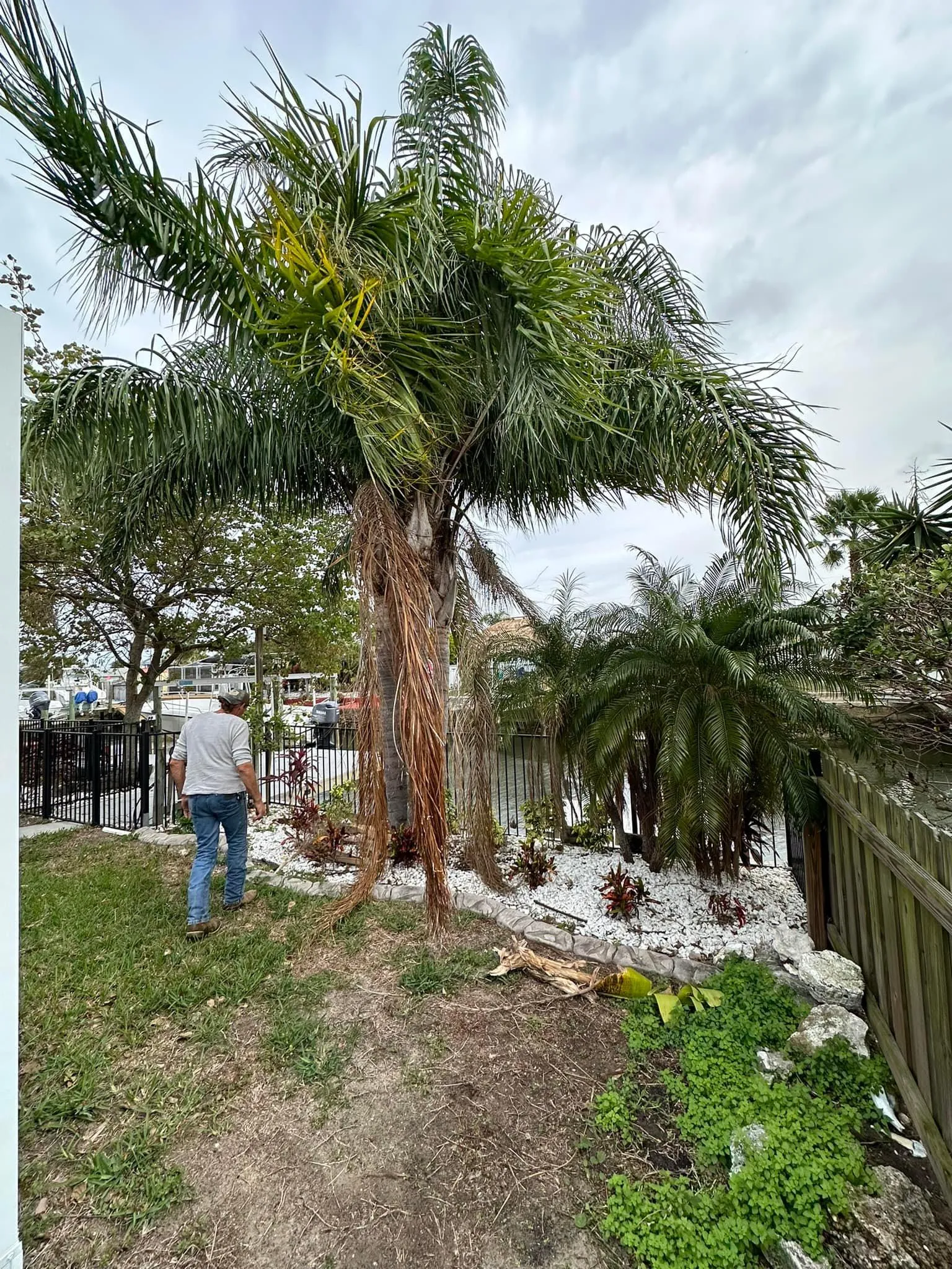 Fall and Spring Clean Up for Kramer & Son’s Property Maintenance in Hudson, FL