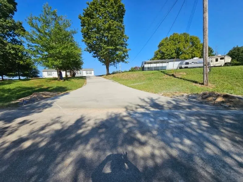 Driveways for Alloy Concrete Construction in Albany, KY