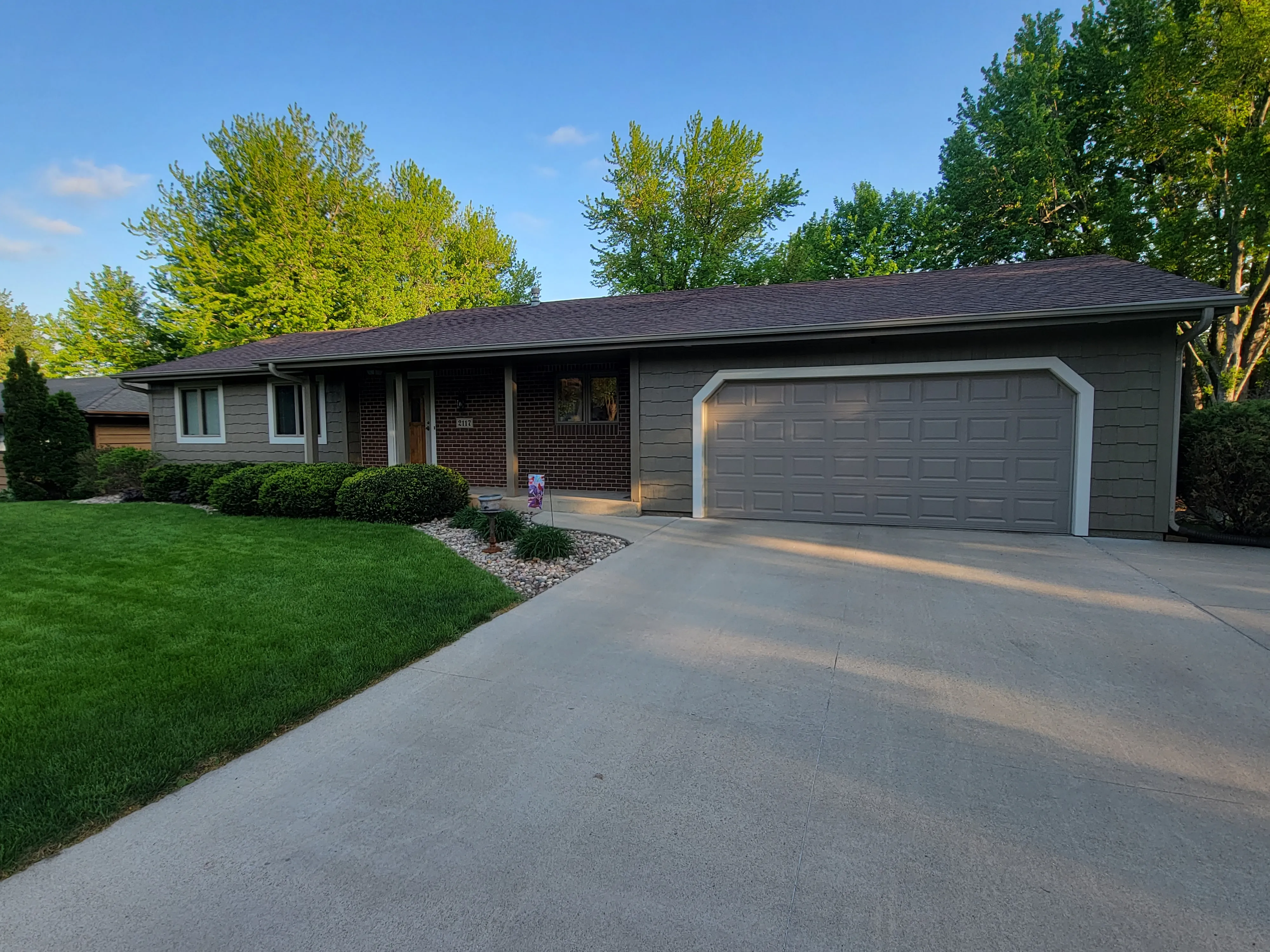 Kitchen and Cabinet Refinishing for Brush Brothers Painting in Sioux Falls, SD