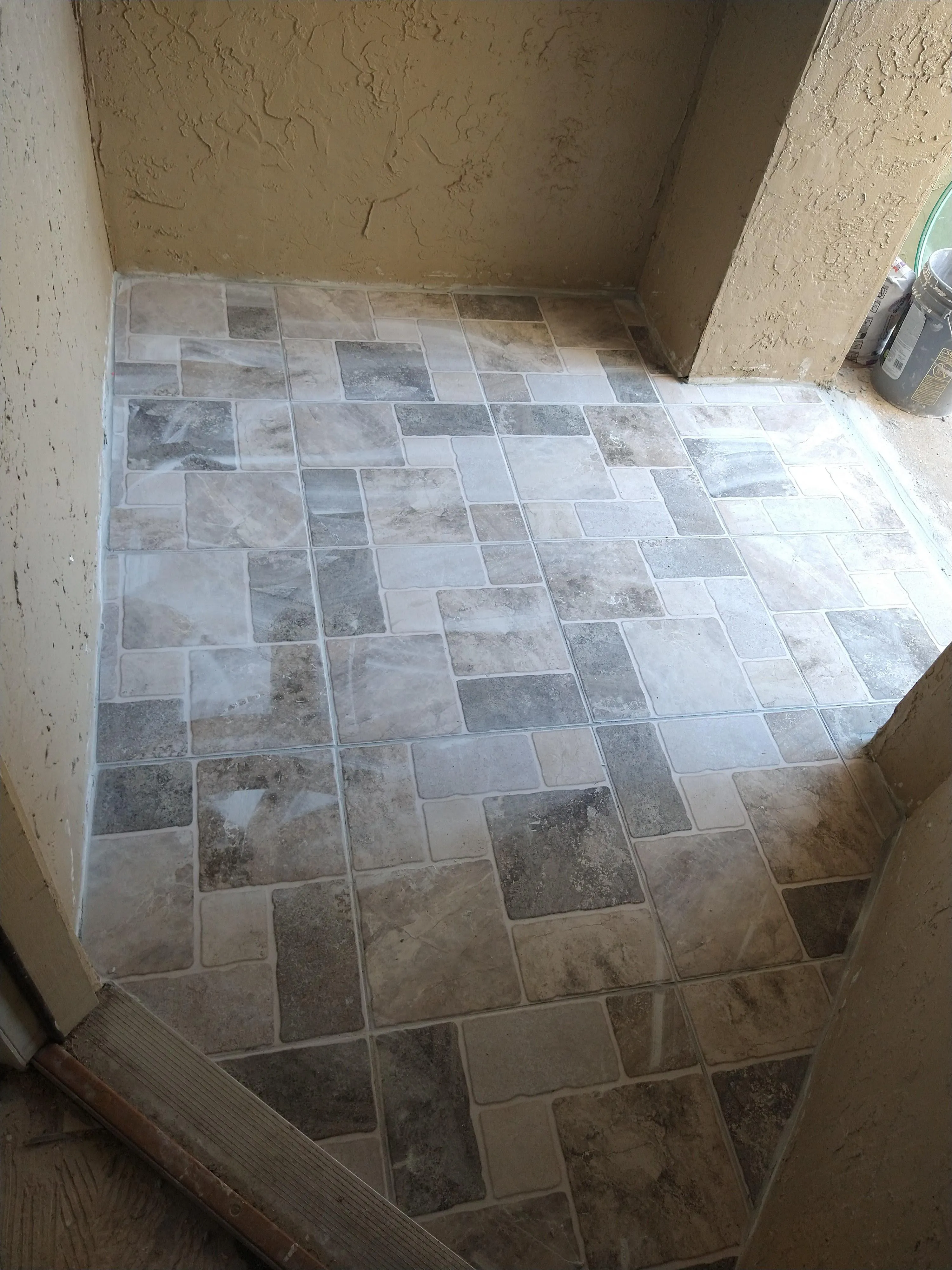 Bathroom Renovation for Lions Construction & Restorations in Orlando, FL