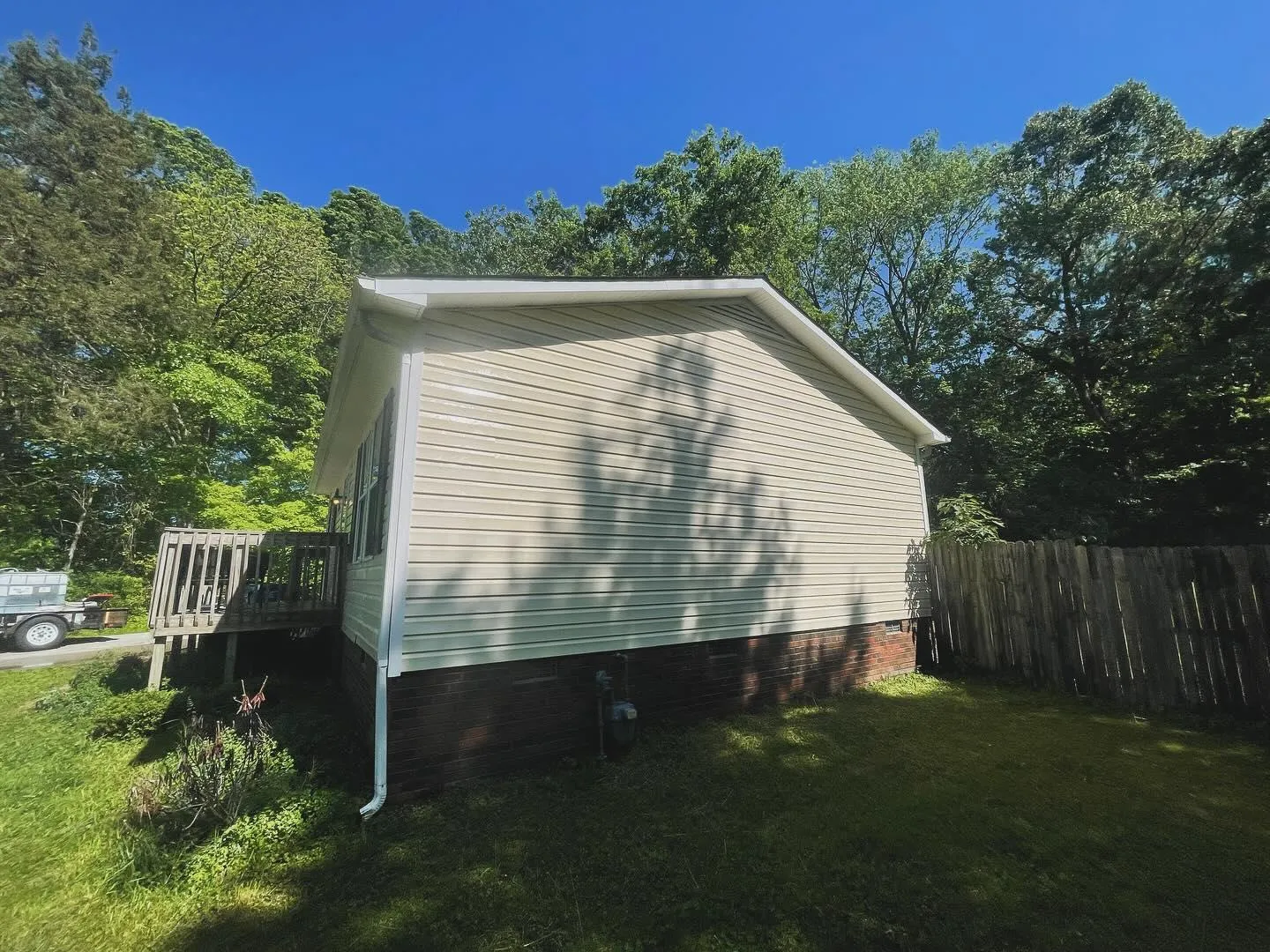 Roof Cleaning for Flemings Pressure Washing LLC in Gibsonville, North Carolina