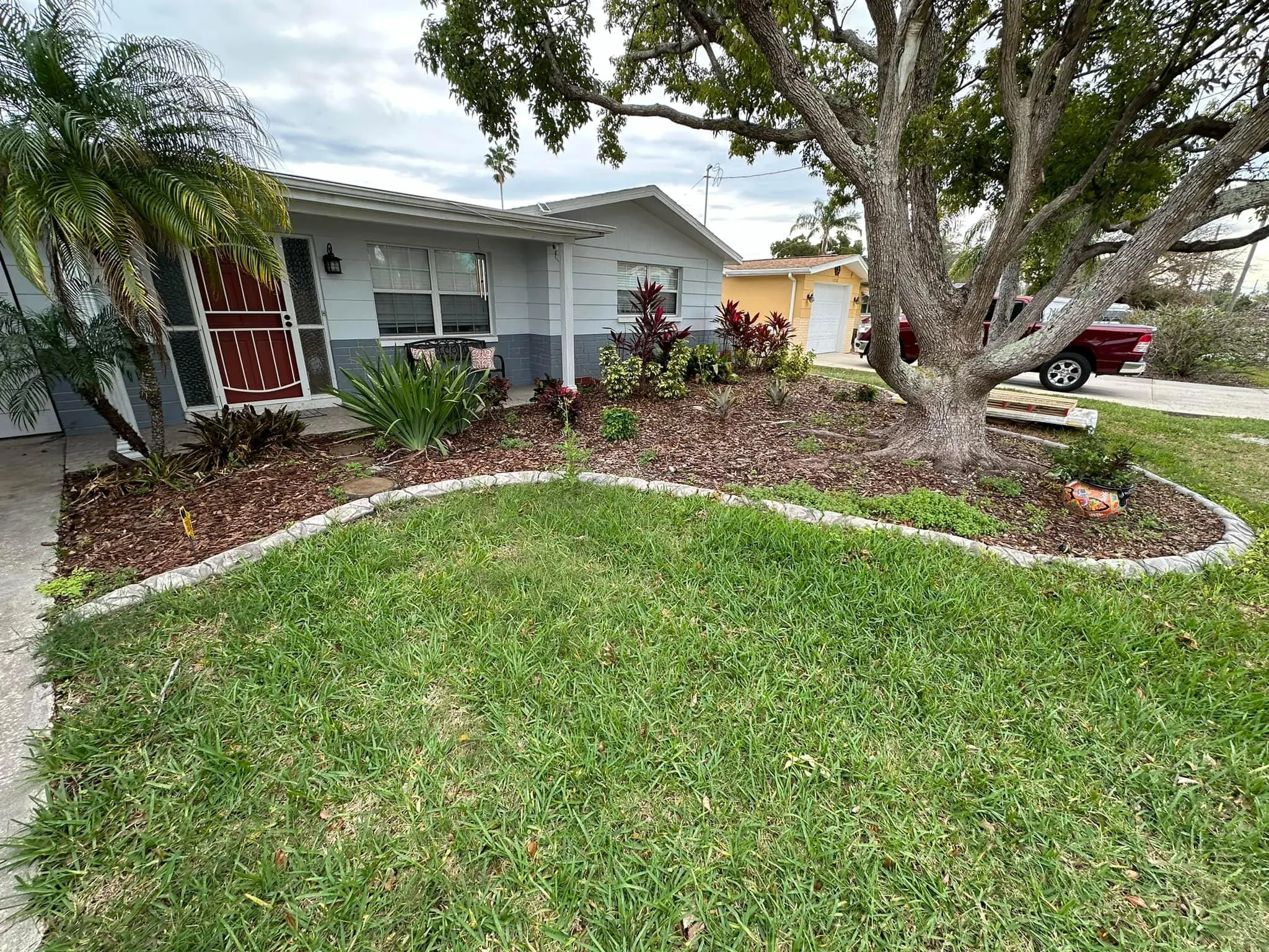 Fall and Spring Clean Up for Kramer & Son’s Property Maintenance in Hudson, FL