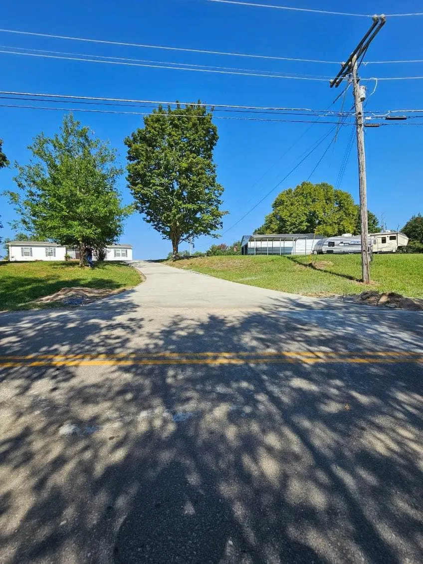 Driveways for Alloy Concrete Construction in Albany, KY