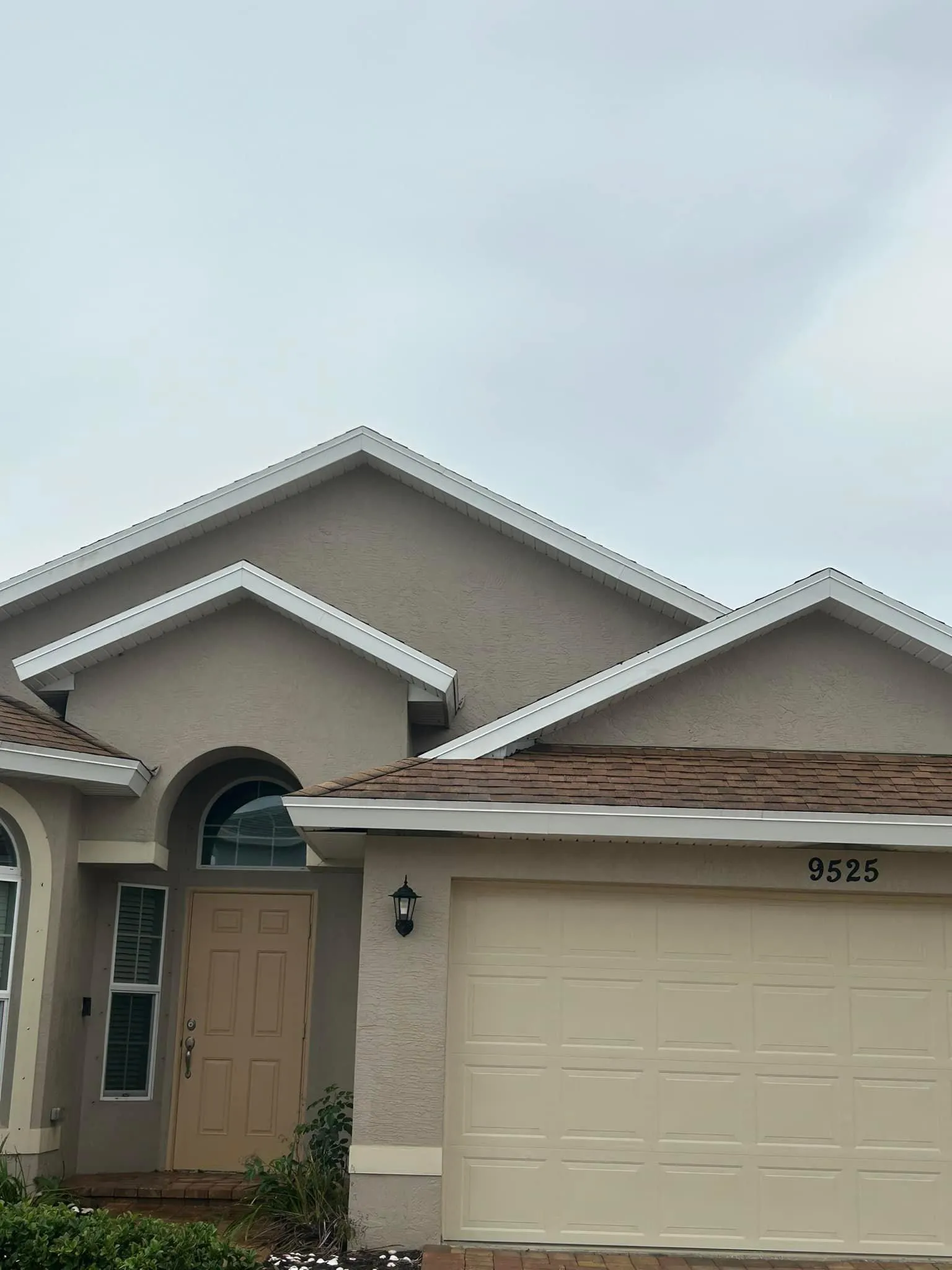 Home Softwash for C & C Pressure Washing in Port Saint Lucie, FL