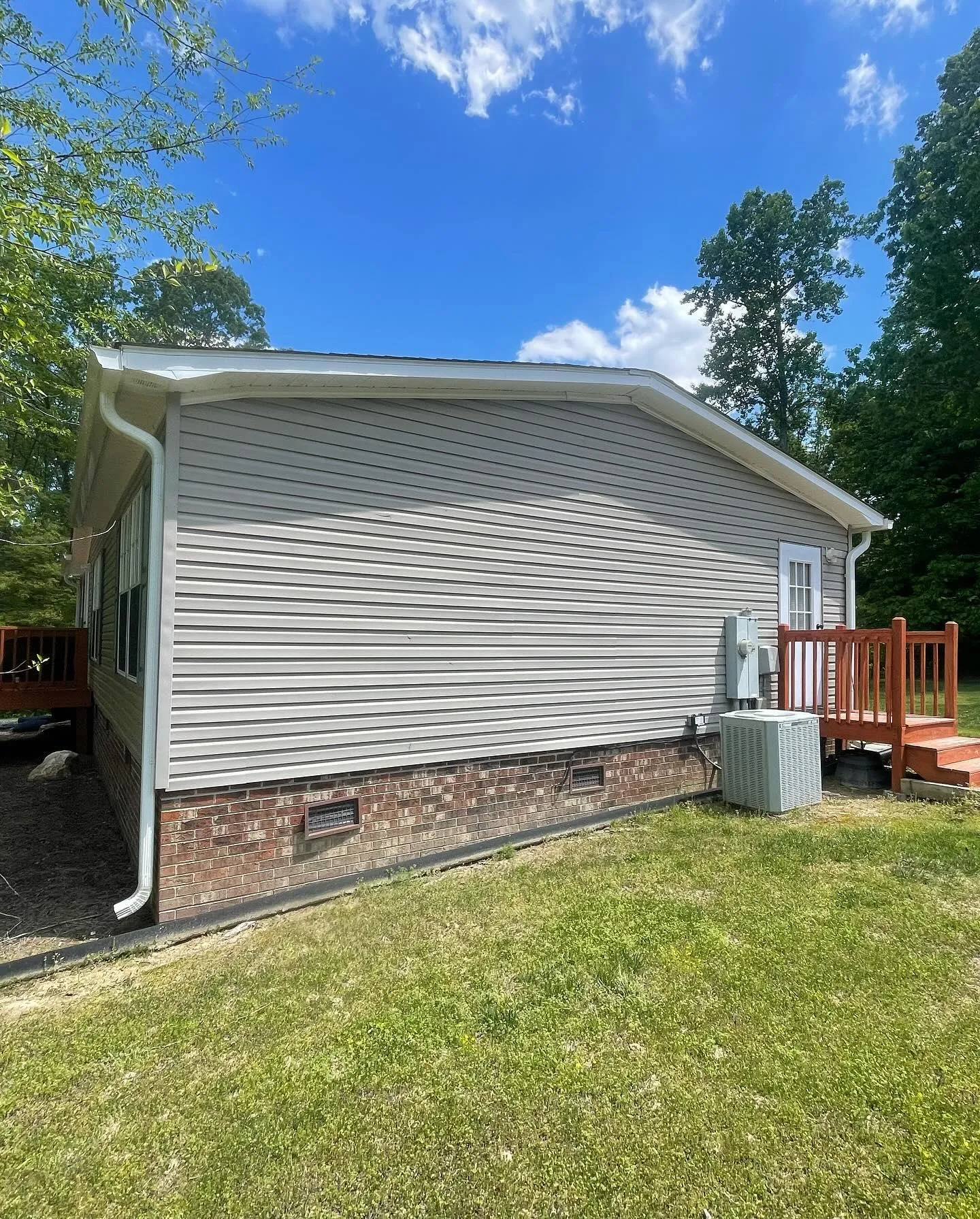 Roof Cleaning for Flemings Pressure Washing LLC in Gibsonville, North Carolina