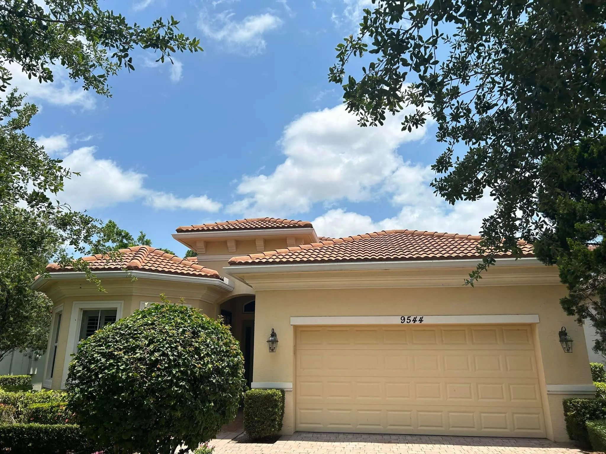 Home Softwash for C & C Pressure Washing in Port Saint Lucie, FL