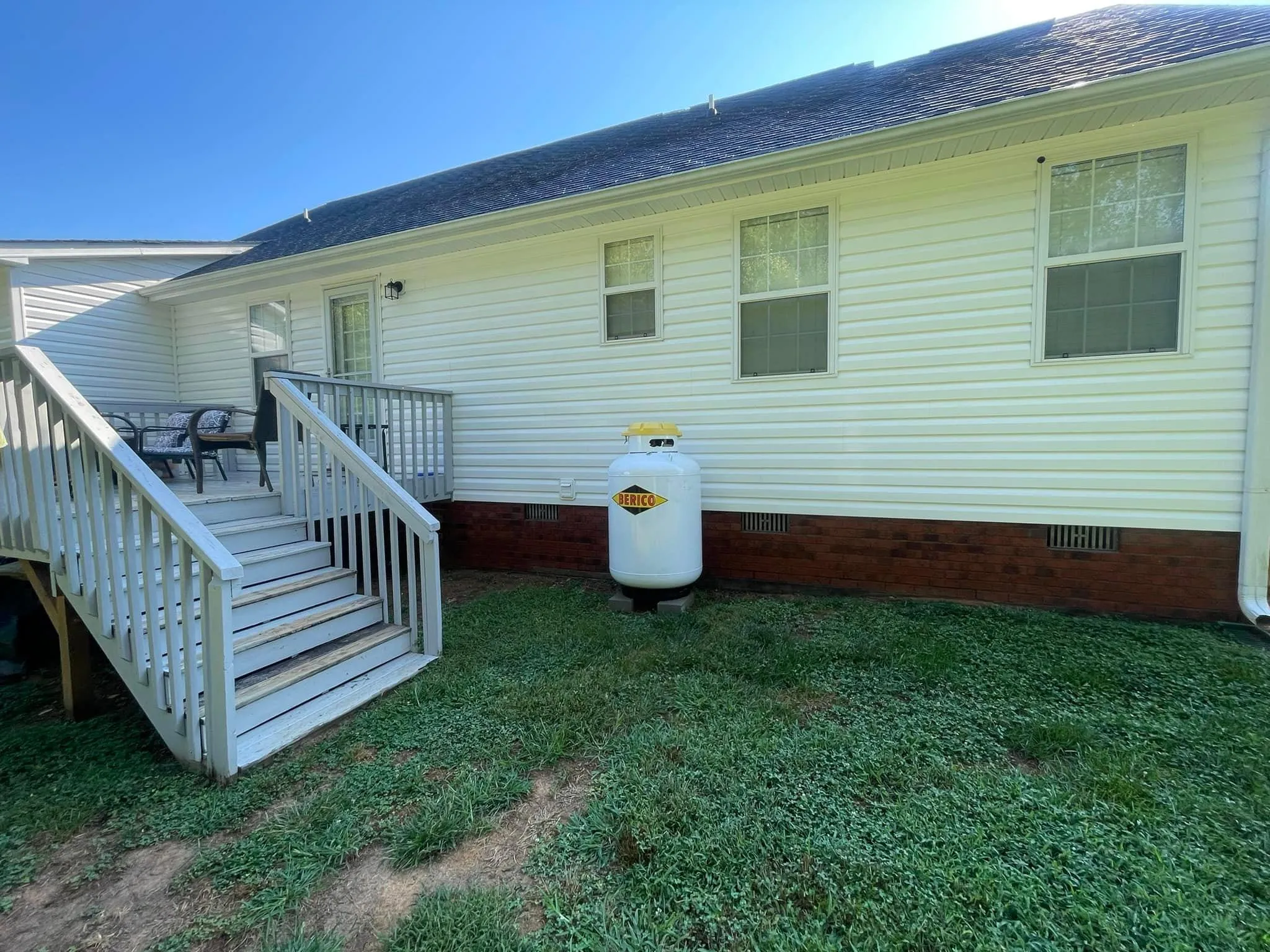 Roof Cleaning for Flemings Pressure Washing LLC in Gibsonville, North Carolina