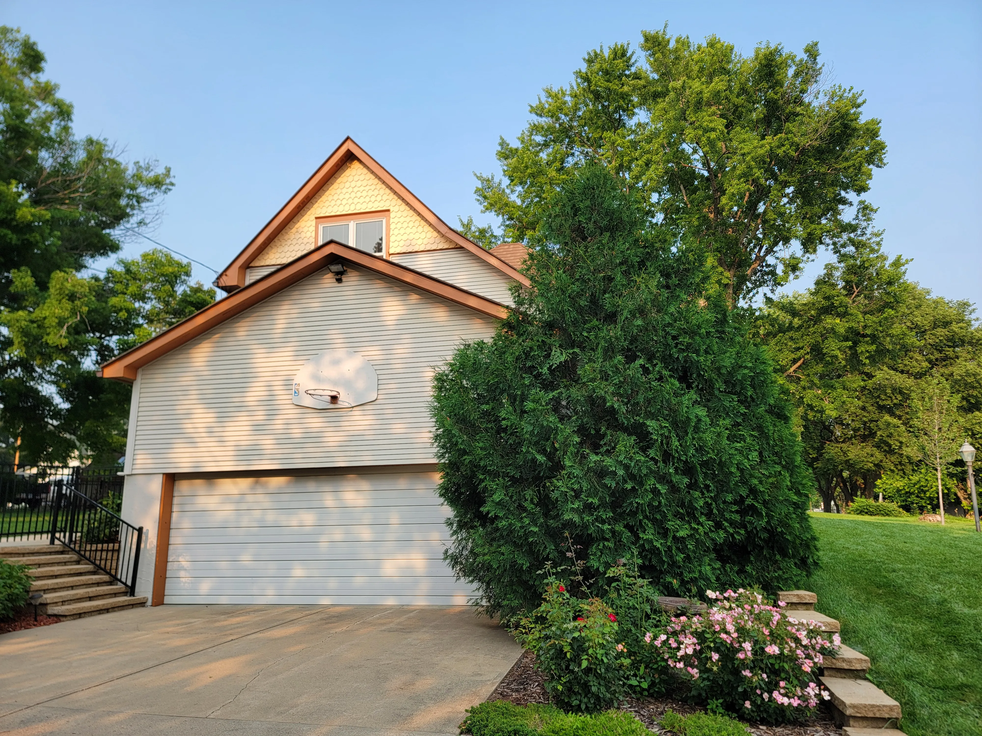 Kitchen and Cabinet Refinishing for Brush Brothers Painting in Sioux Falls, SD