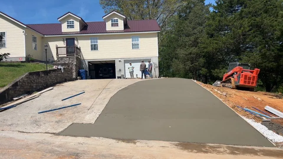 Driveways for Alloy Concrete Construction in Albany, KY