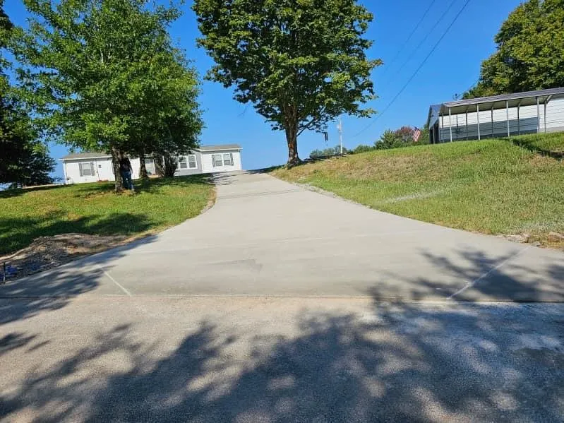 Driveways for Alloy Concrete Construction in Albany, KY