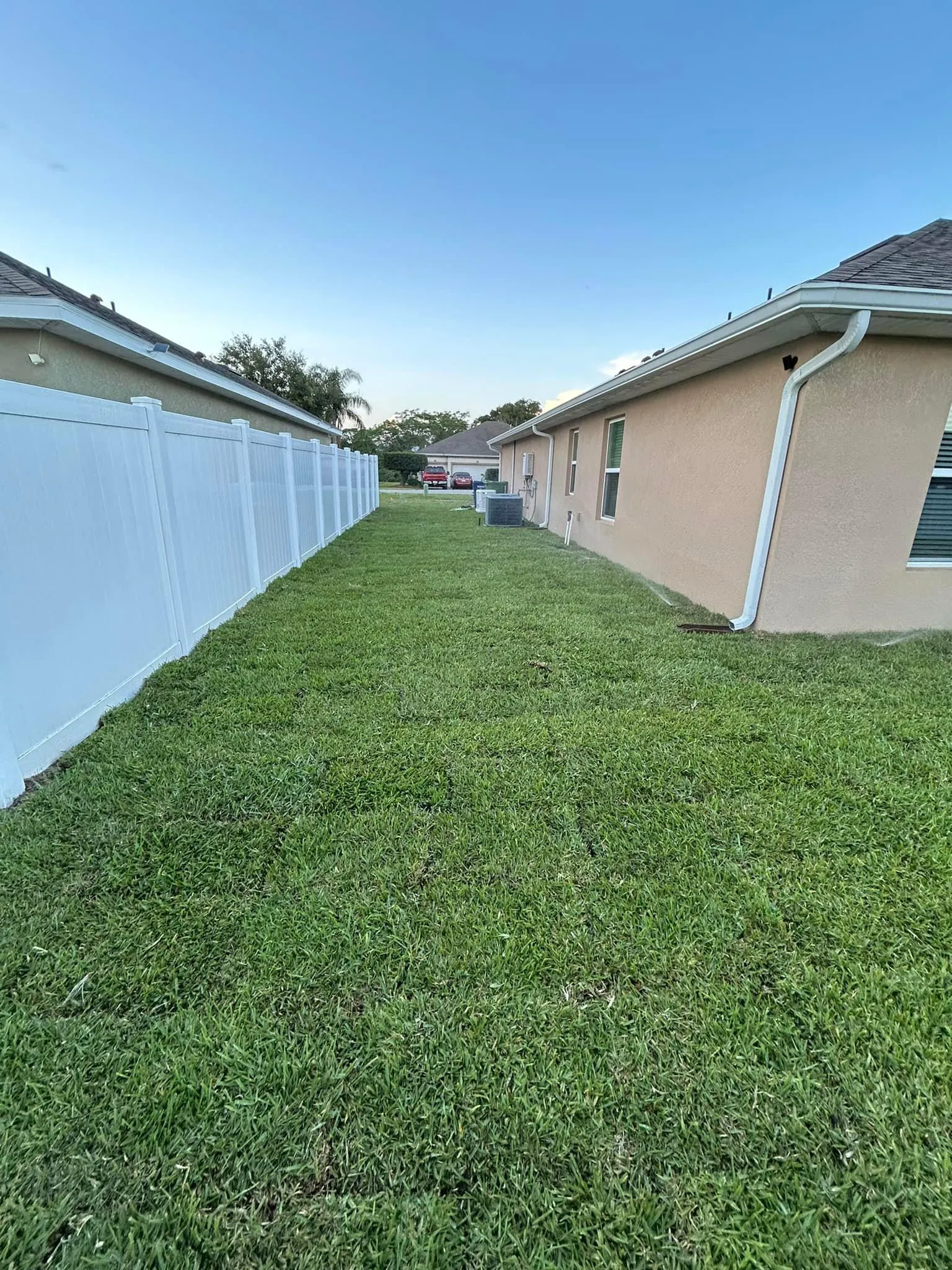 Fall and Spring Clean Up for Estrada All Pro Lawn Service in Auburndale, Florida