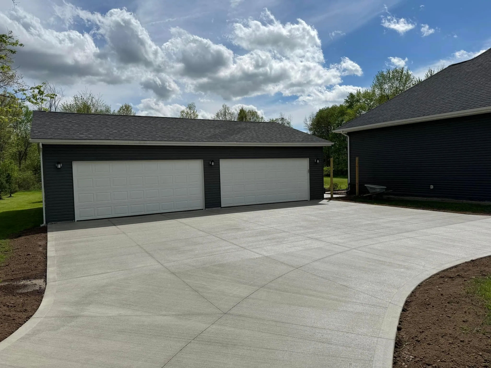 Concrete for Doncrete LLC in Medina, OH