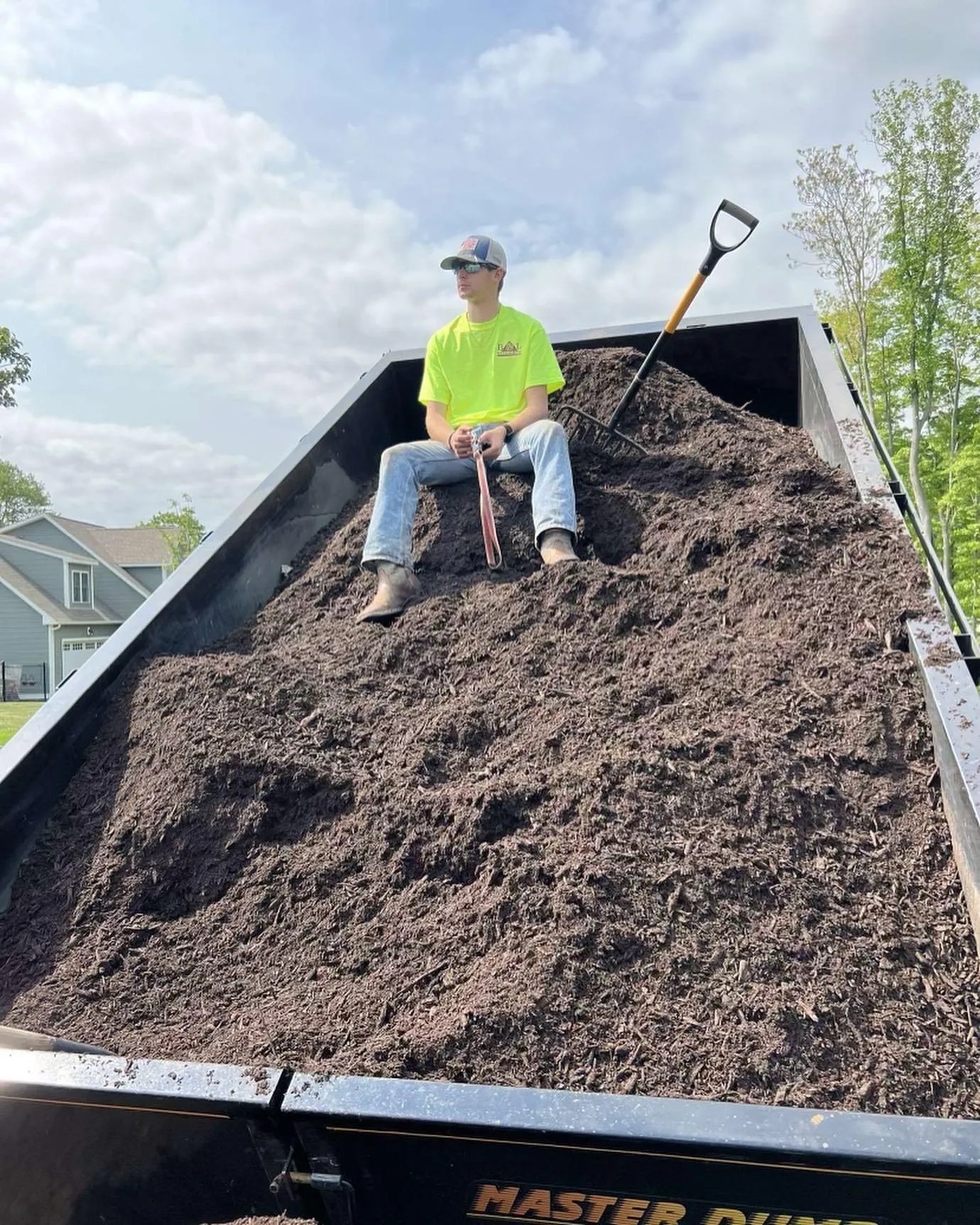 Residential Snow Plowing for B&L Management LLC in East Windsor, CT