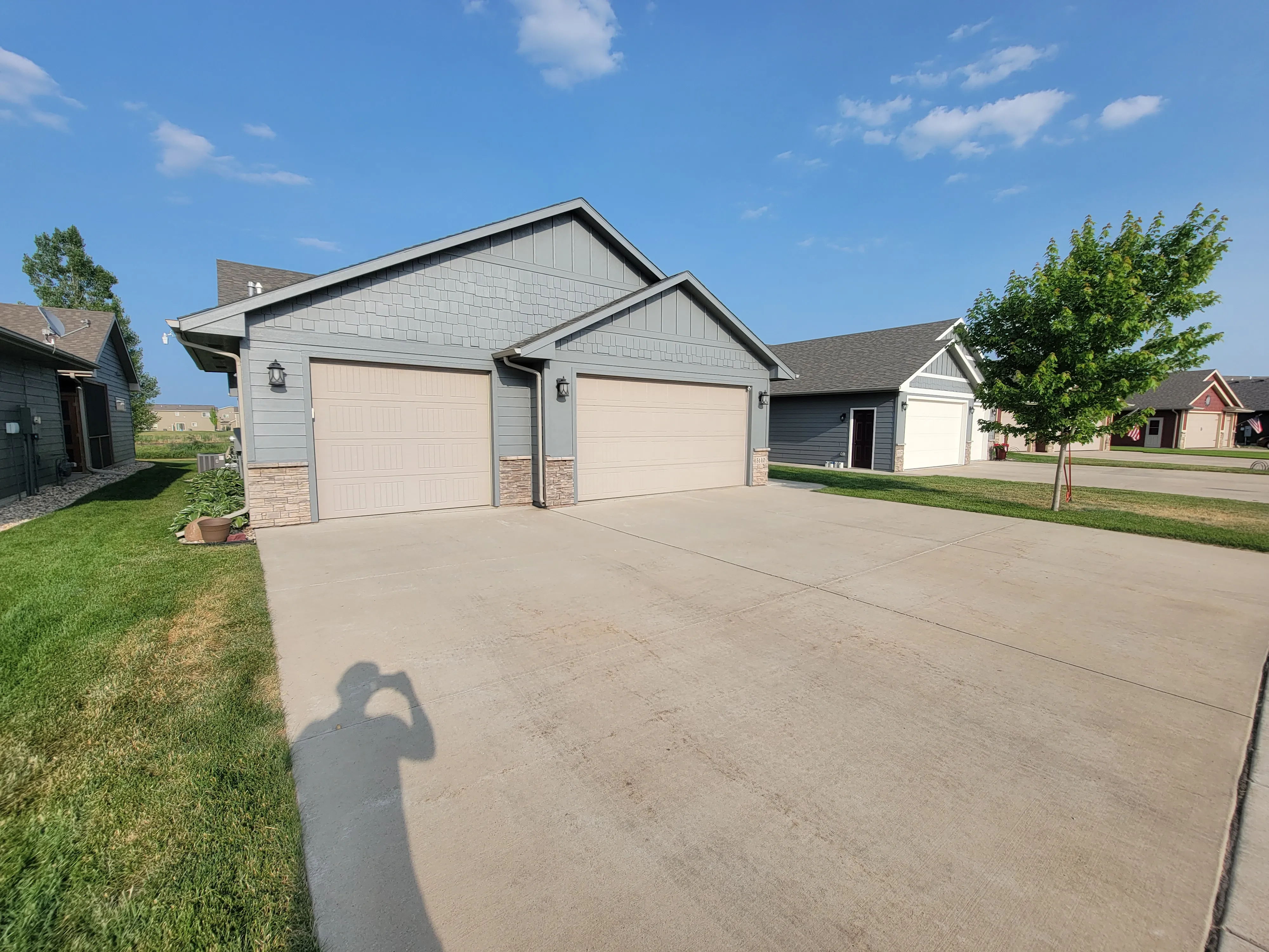 Kitchen and Cabinet Refinishing for Brush Brothers Painting in Sioux Falls, SD