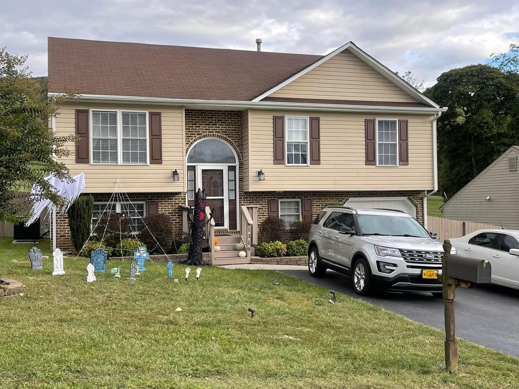 Exterior Painting for Top Notch Painting and Remodeling in Vinton, VA