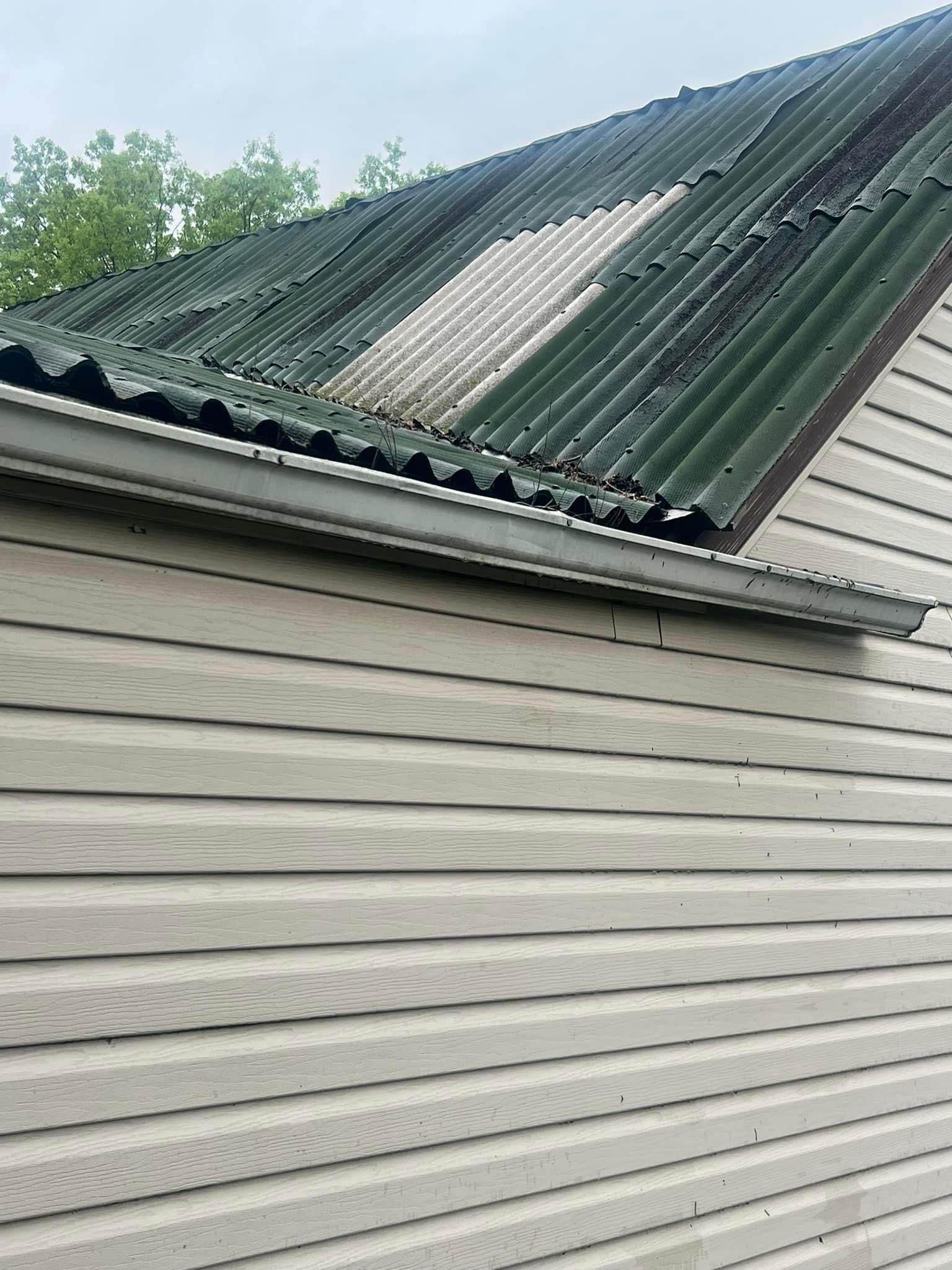  for Full Roof  in Saint Joseph, MO