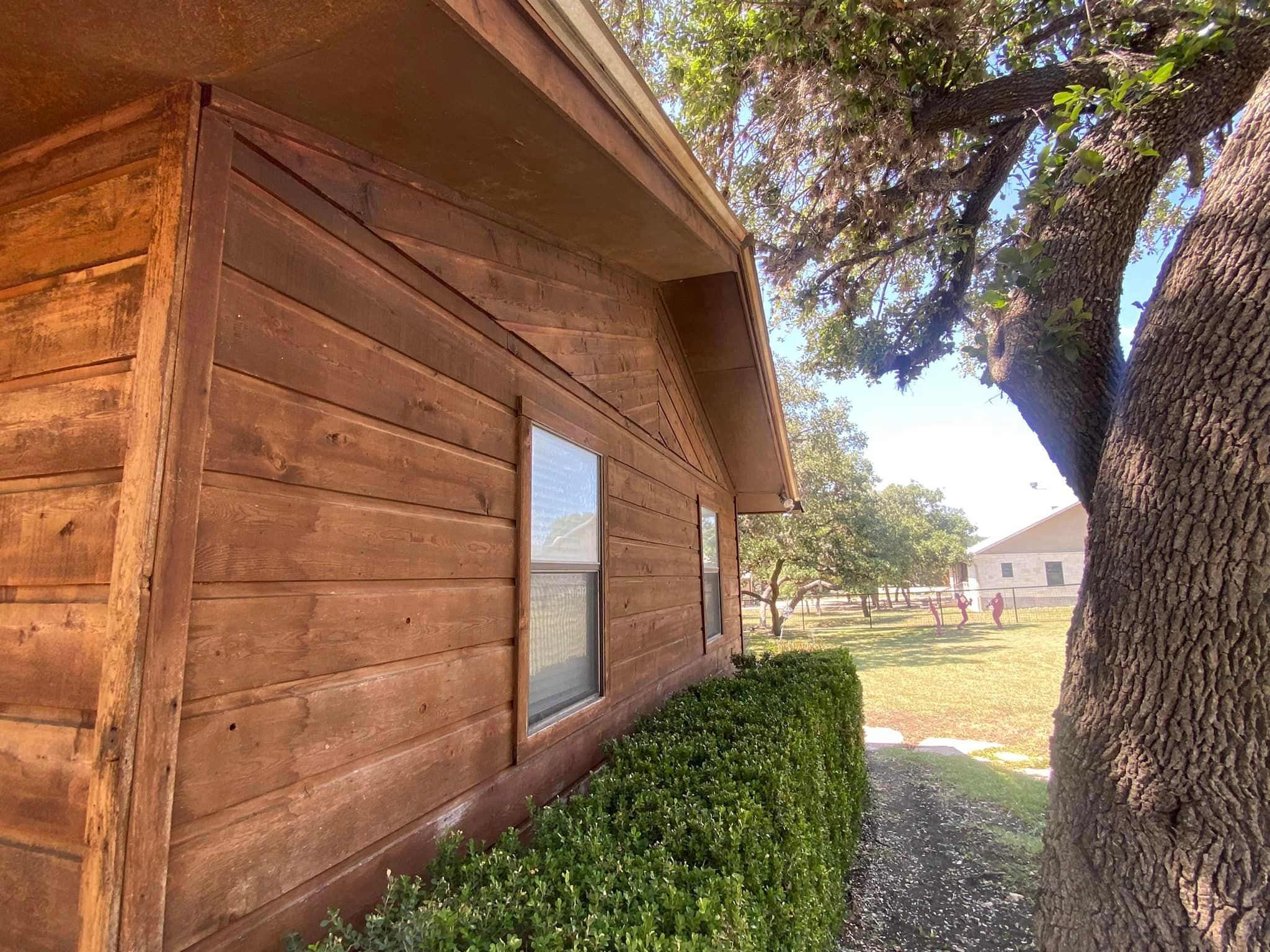  for De Leon Carpentry & Renovation  in Leakey, TX