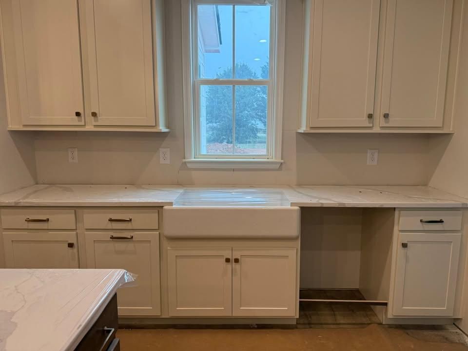  for Dr J Flooring Llc in Greenville, South Carolina