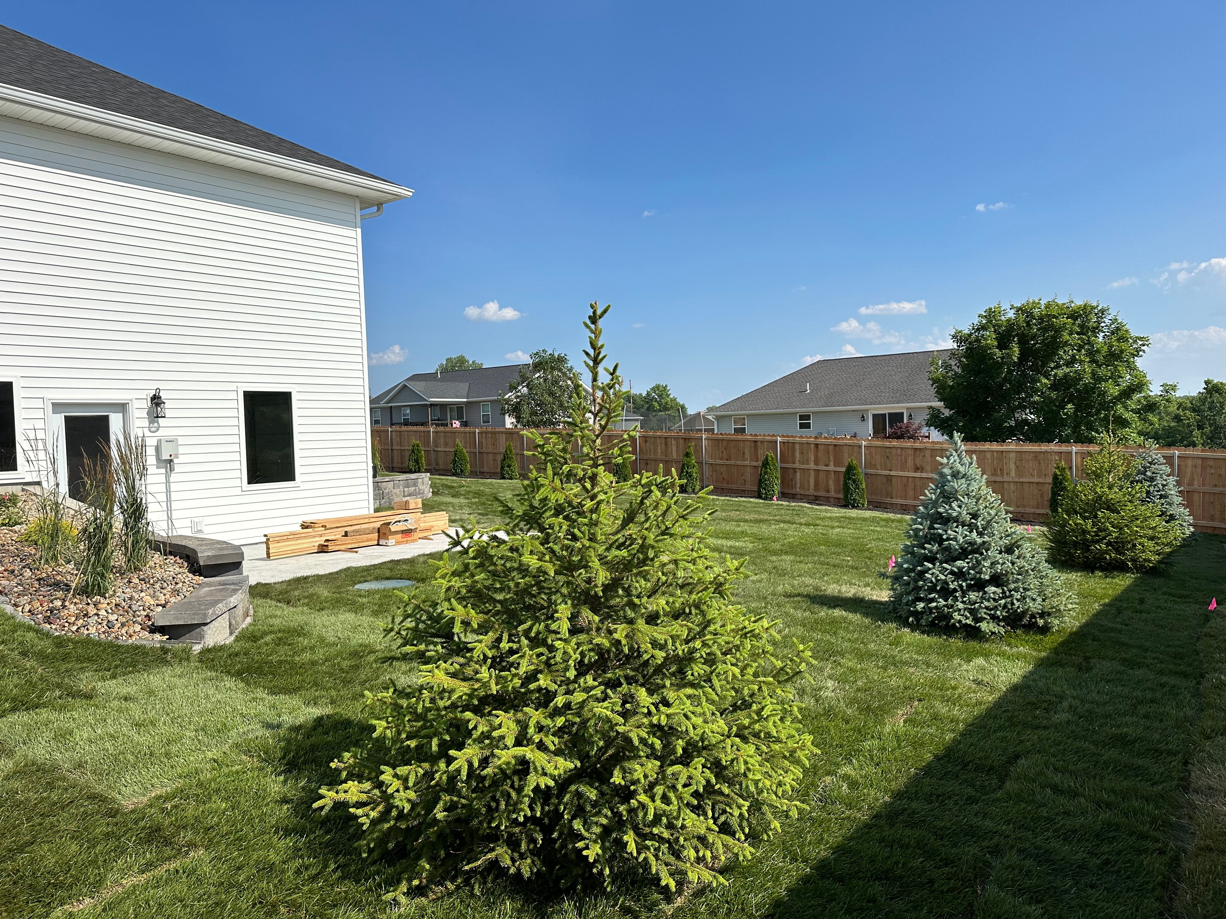  for Thomas' Lawn Care in Maryville, MO