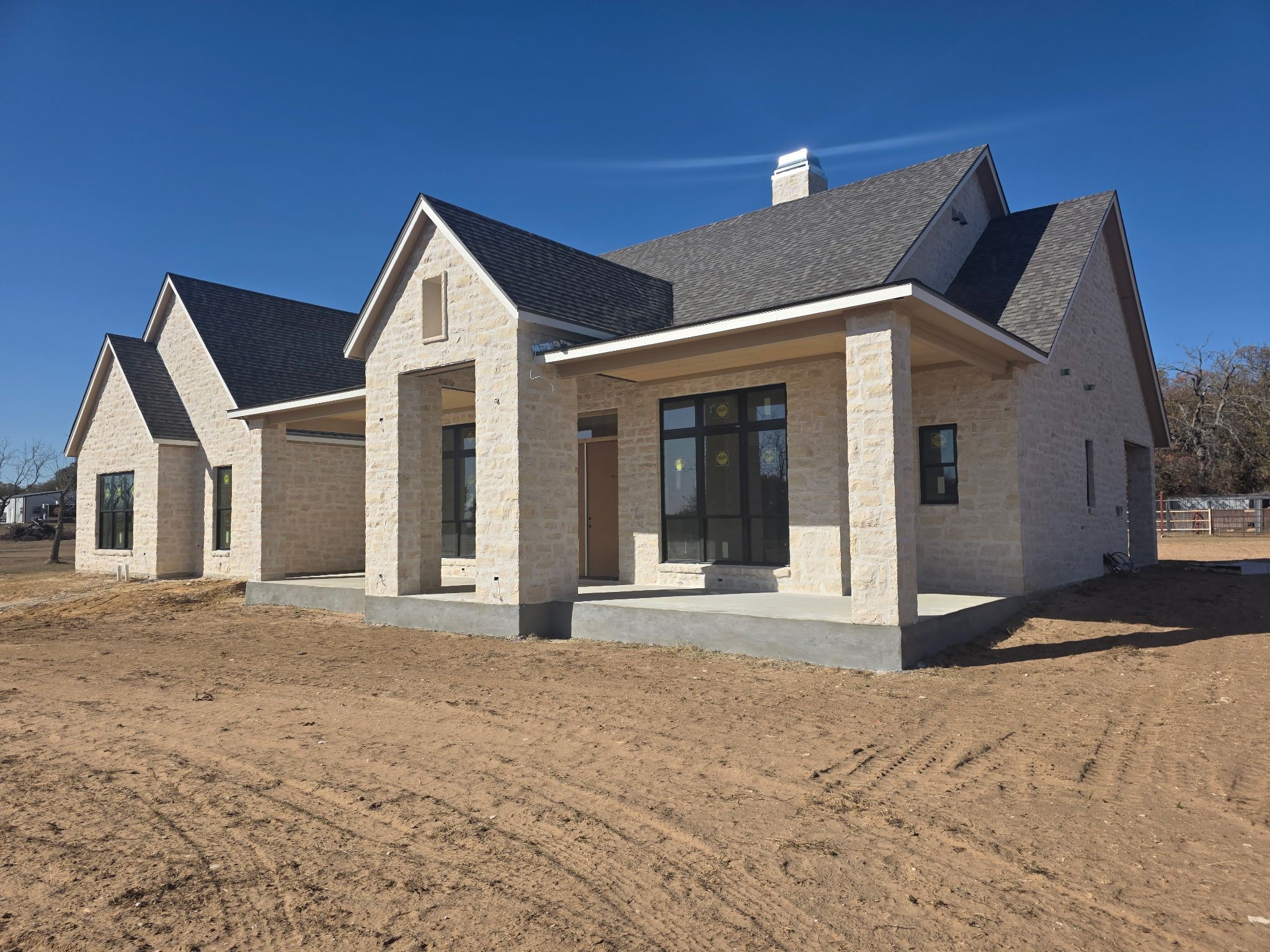  for Hernandez Masonry & Concrete LLC in Granbury, TX