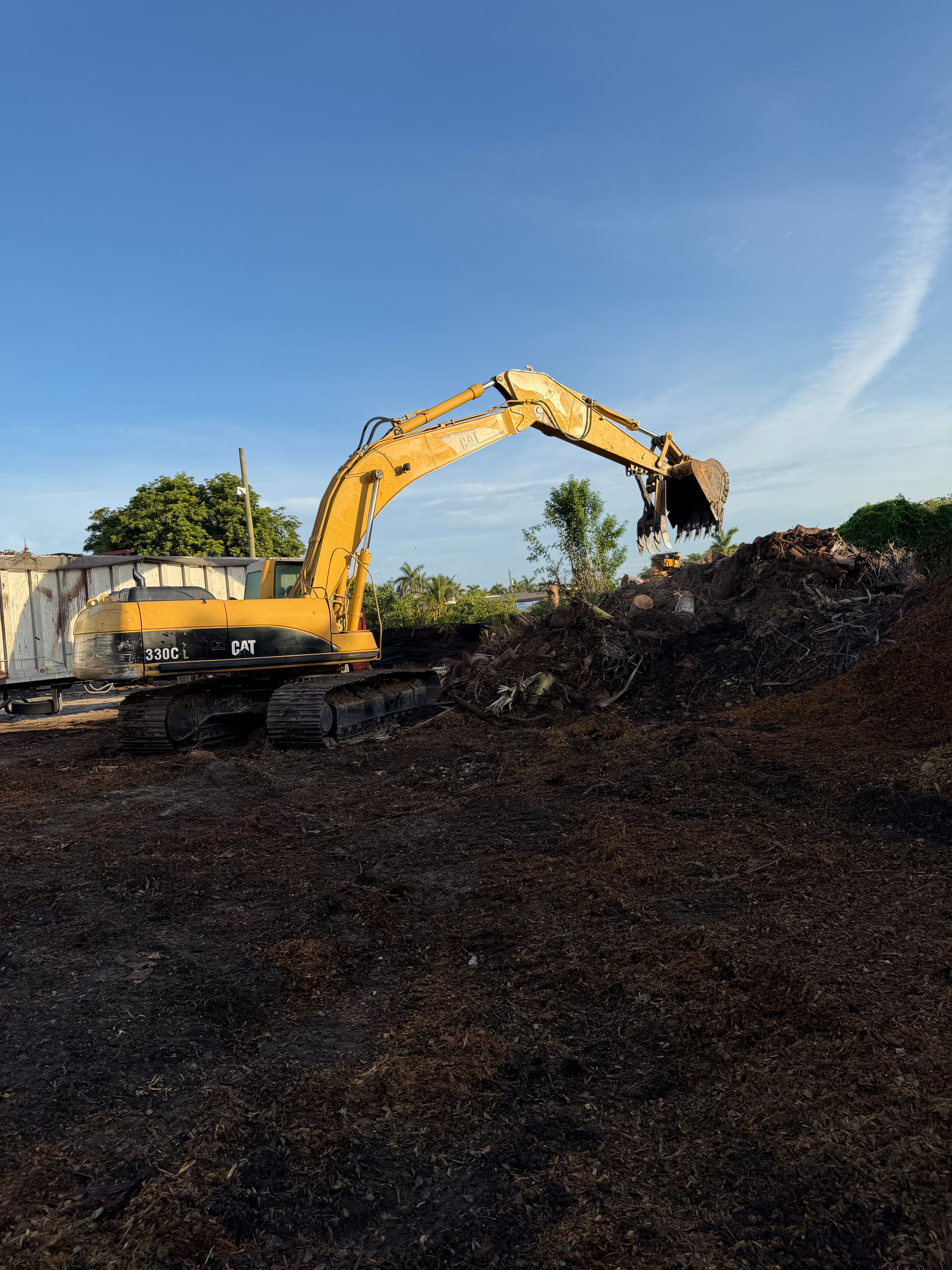  for Nurry Tree Services in Miami, FL