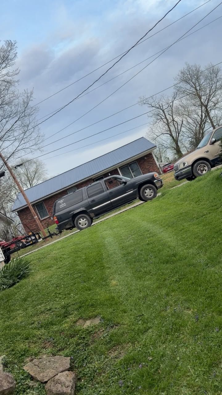 All Photos for Gullion’s Lawn and Landscaping in DeMossville, KY