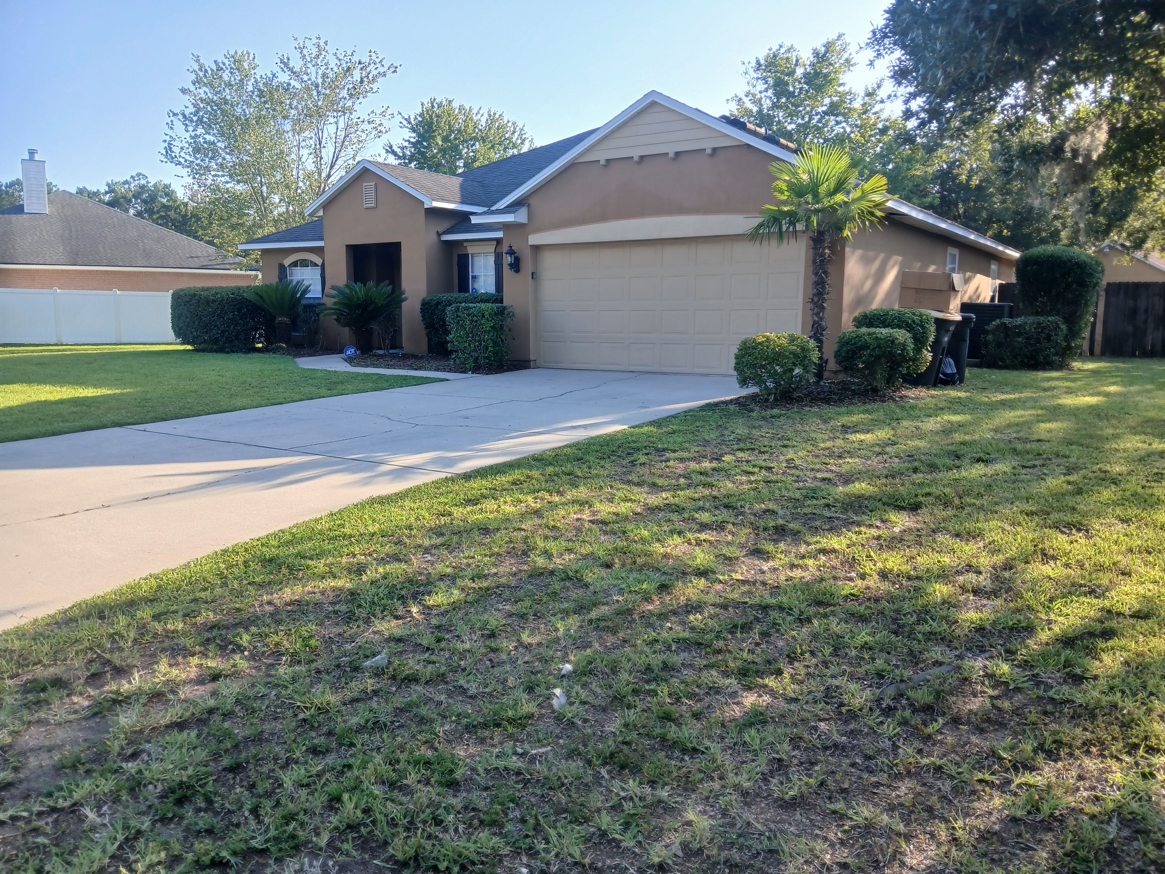 All Photos for Tugger and Son's Lawn Care Services in Jacksonville, FL