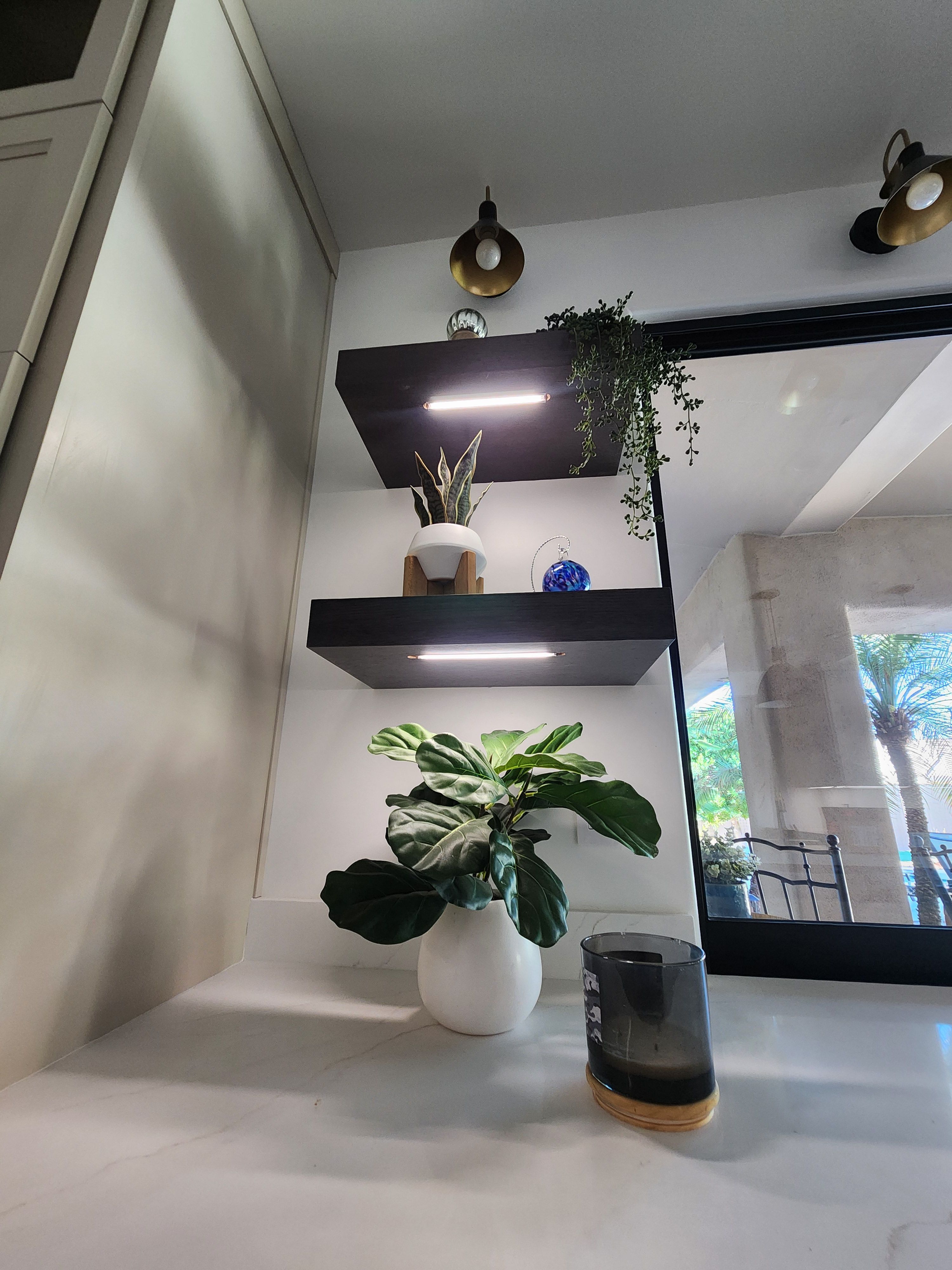  for LV Innovations in Phoenix, AZ