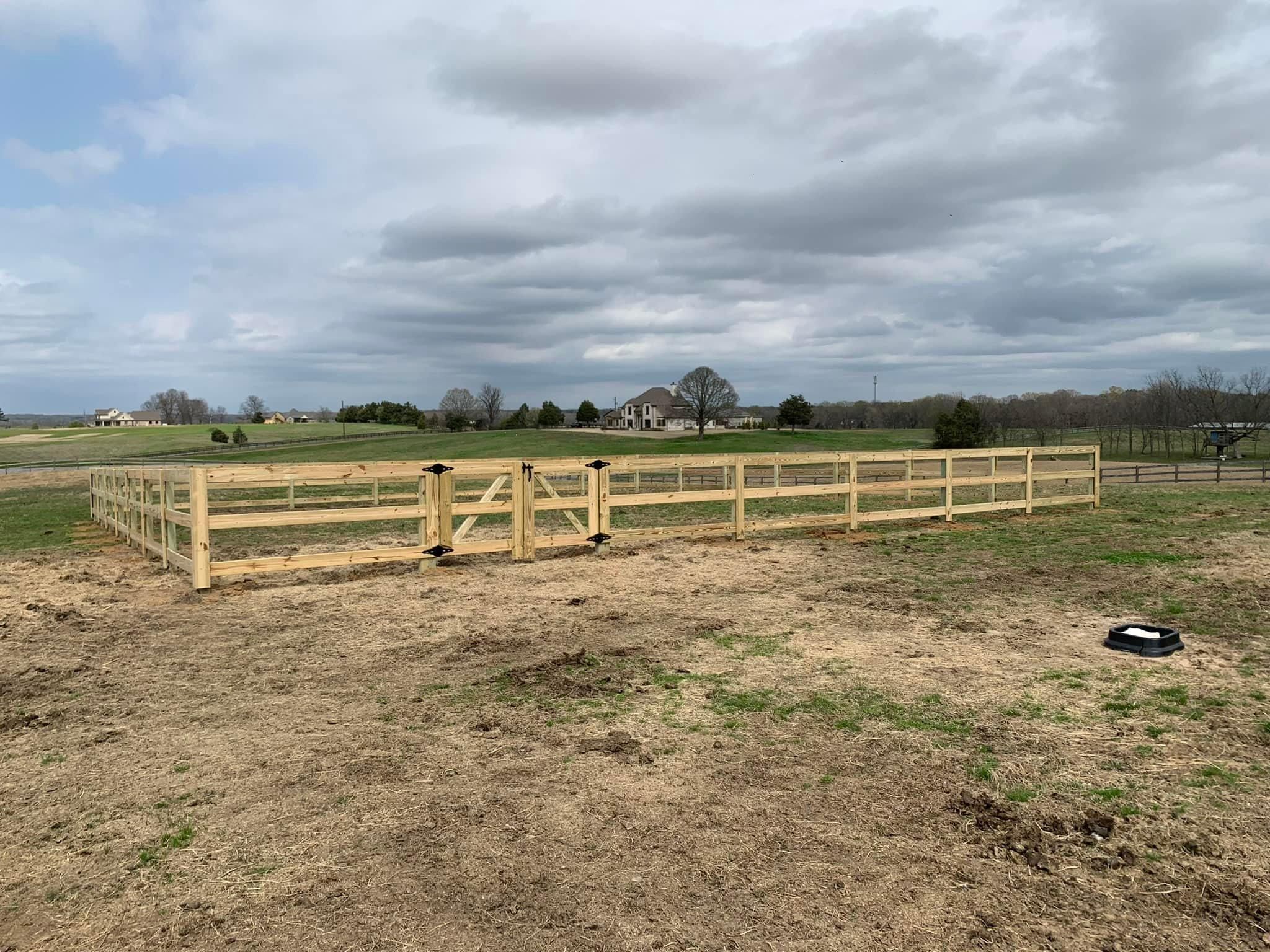  for Manning Fence, LLC in Hernando, MS