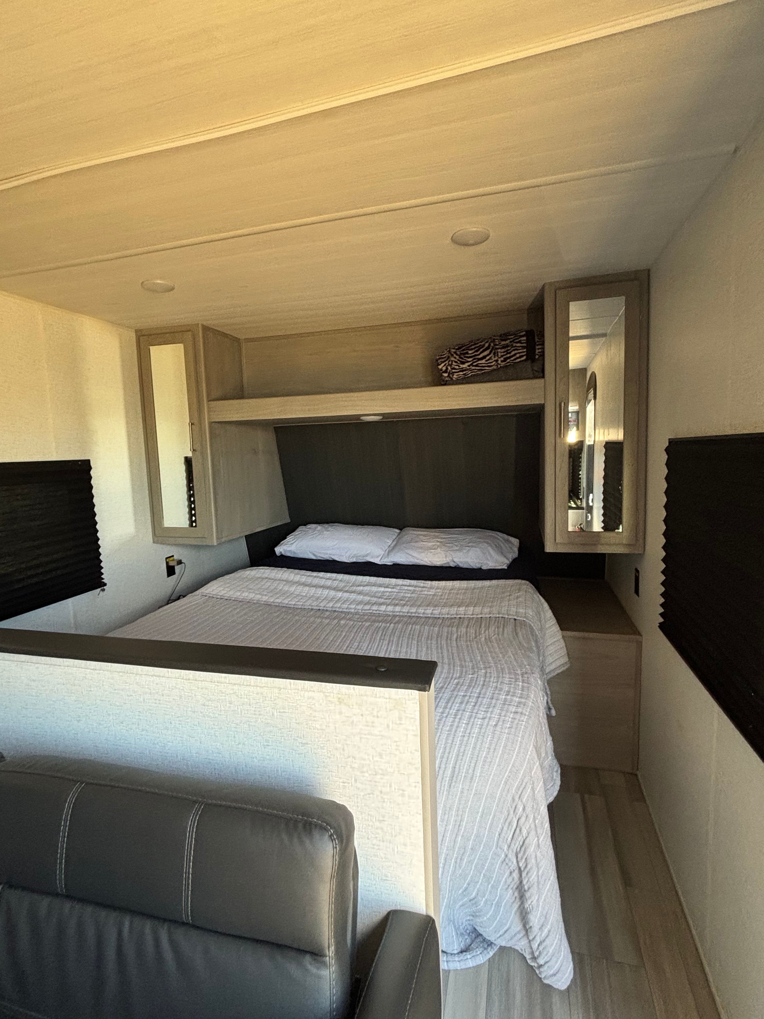 2024 Keystone Springdale Classic 260 BHC (Lacey) for Paradise RV Rentals in Perry, GA