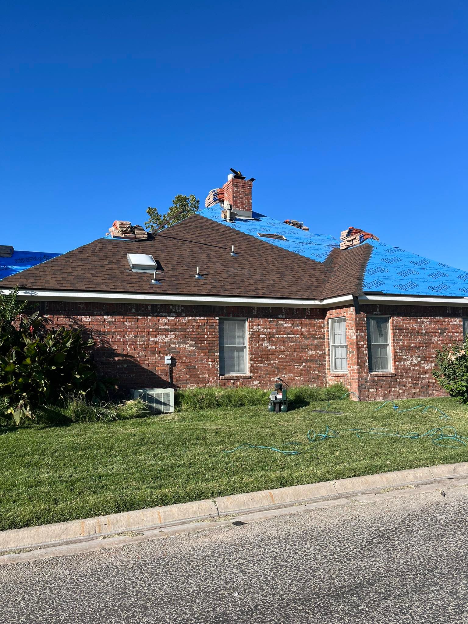 Roofing for Trejo Roofing & Construction in Perryton, TX