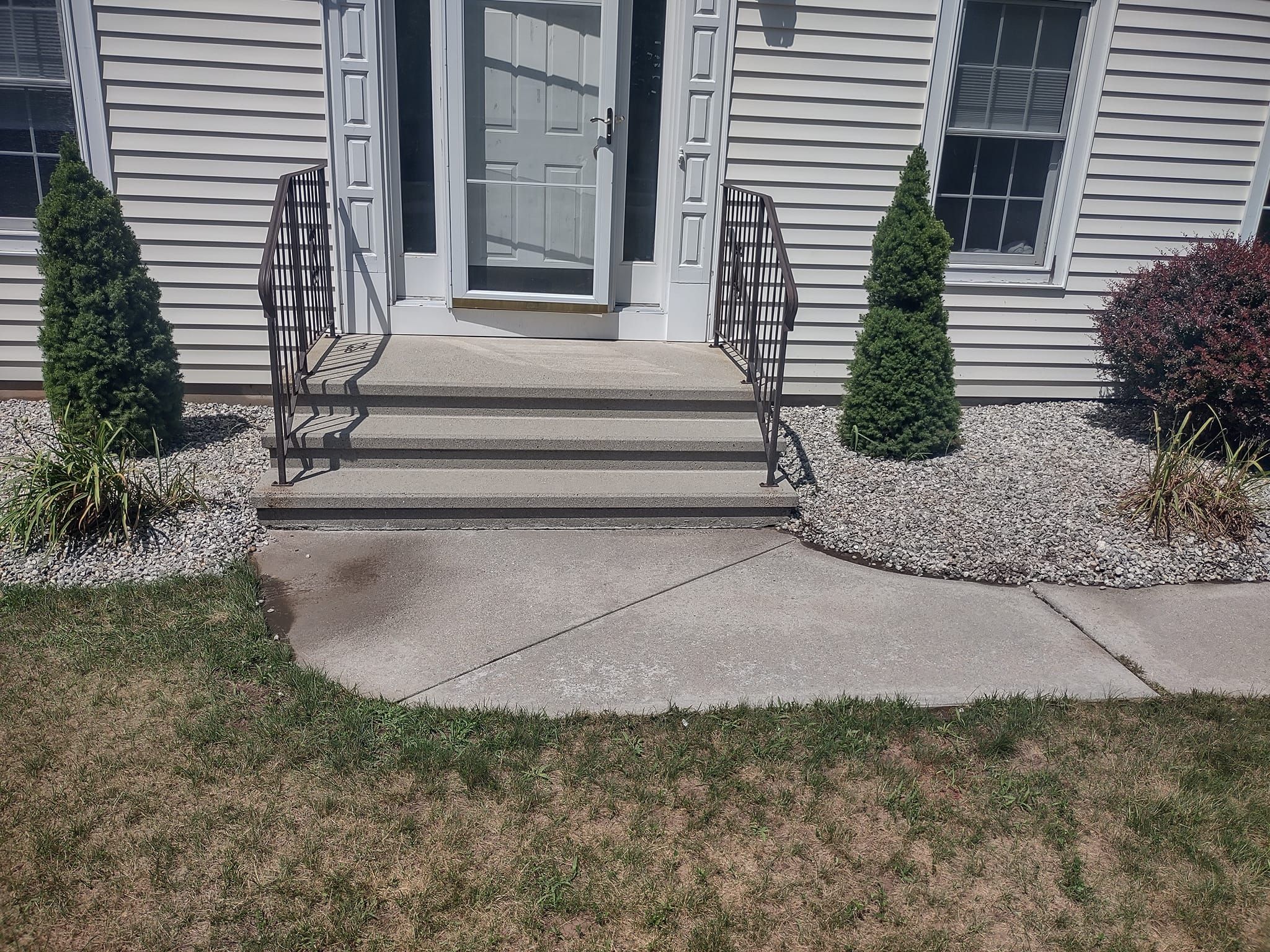  for RDL Painting & Power Washing  in Newington,  CT