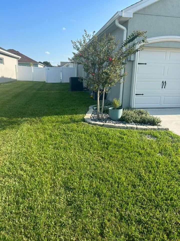 All Photos for Estrada All Pro Lawn Service in Auburndale, Florida