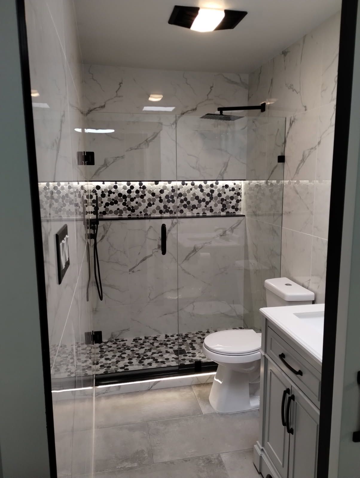  for King's Tile in El Paso, TX