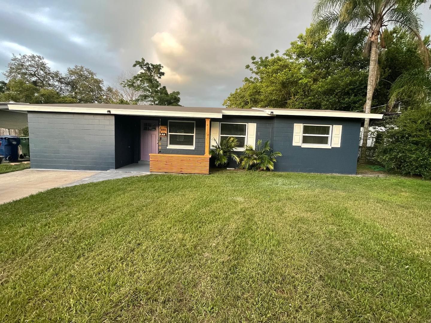 Exterior Painting for Bison Painting And Pressure Washing in Lakeland, FL