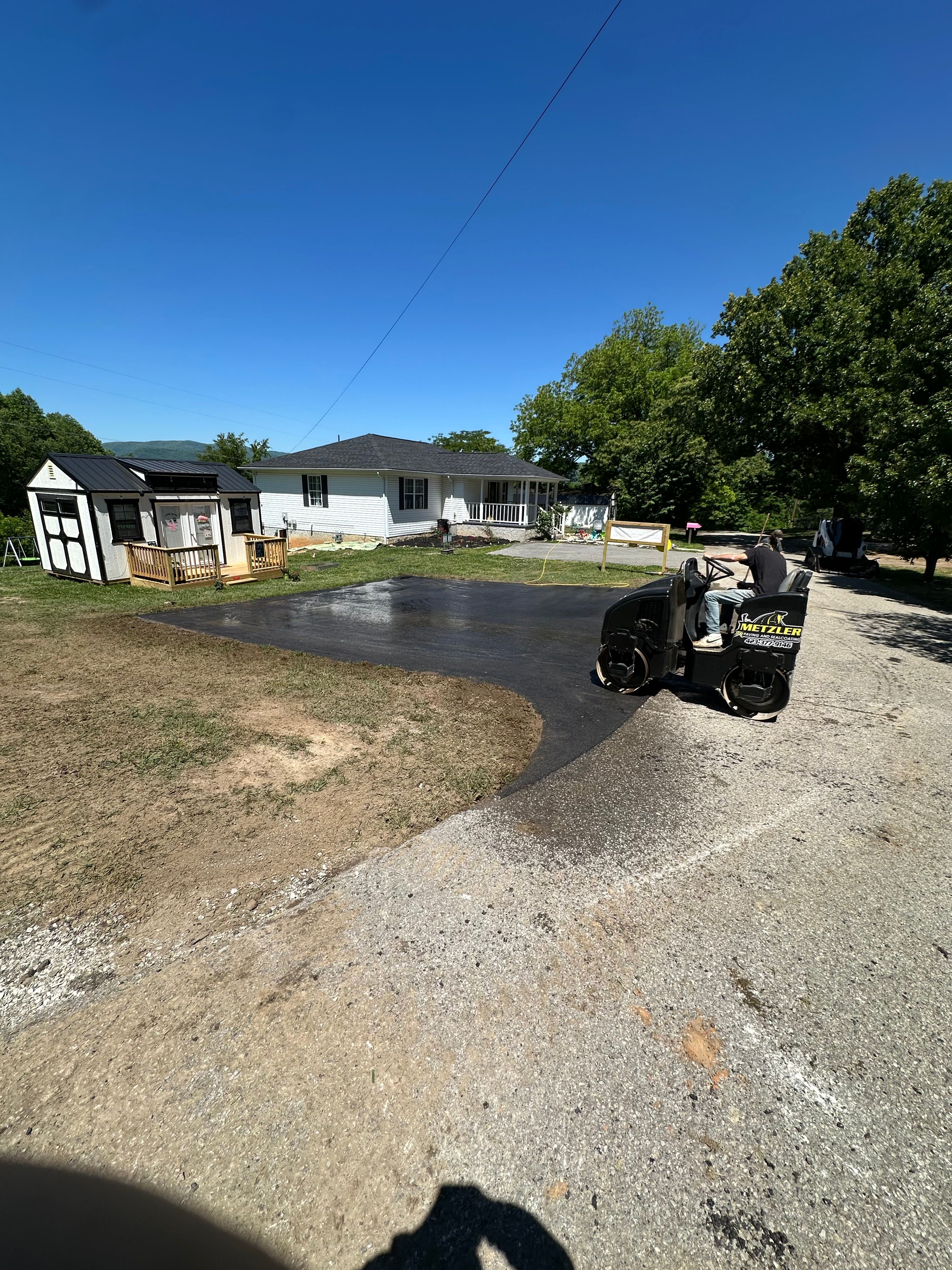  for Metzler Paving and Sealcoating LLC in Jacksboro, TN