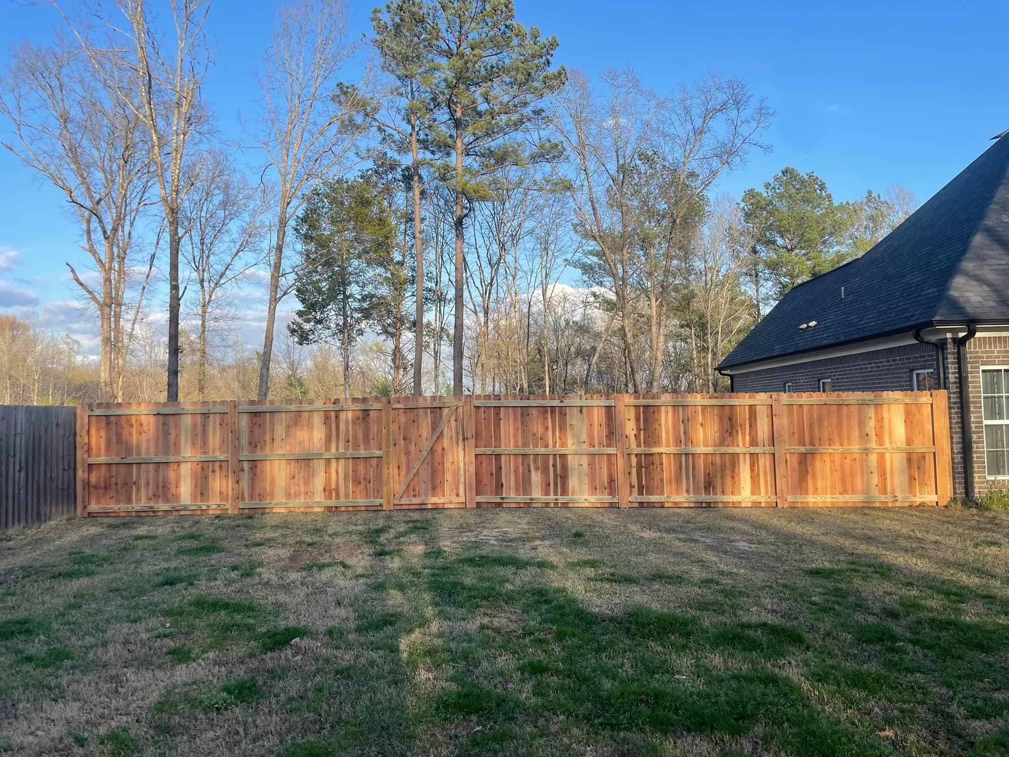  for Manning Fence, LLC in Hernando, MS