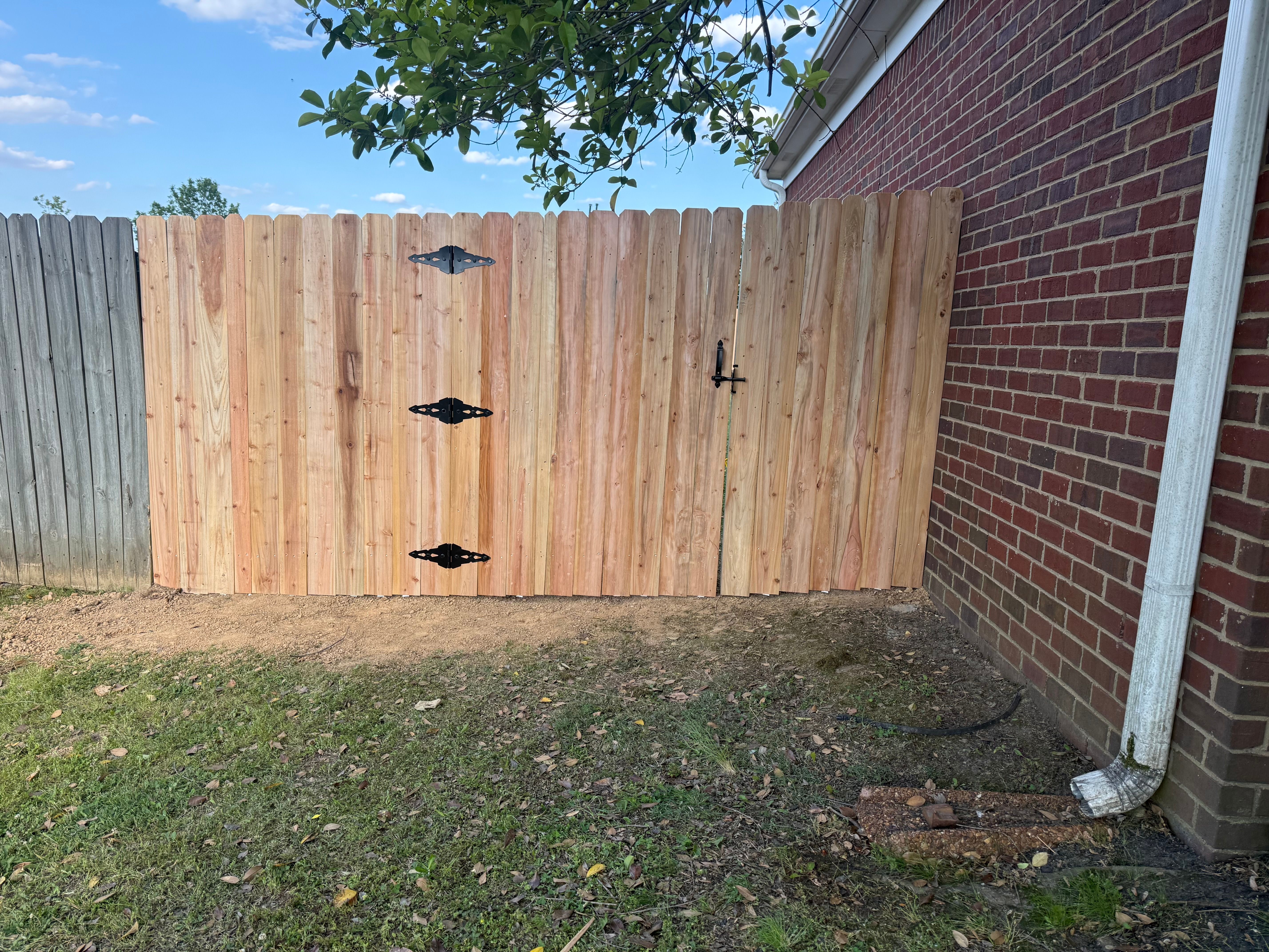  for Frontline Fencing LLC in Hernando, MS