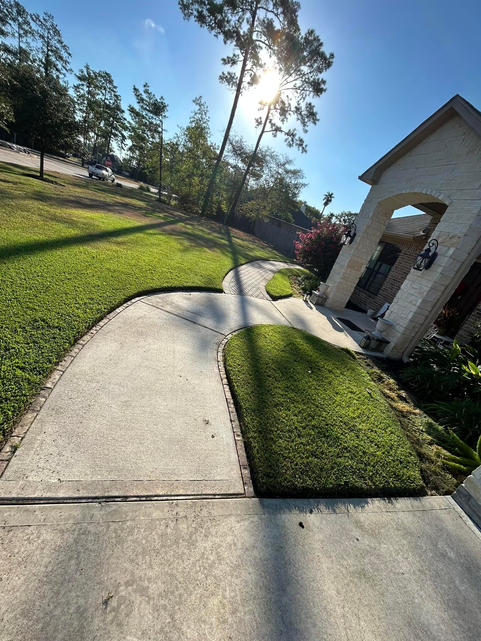  for Casey's Lawn Service in Houston, TX