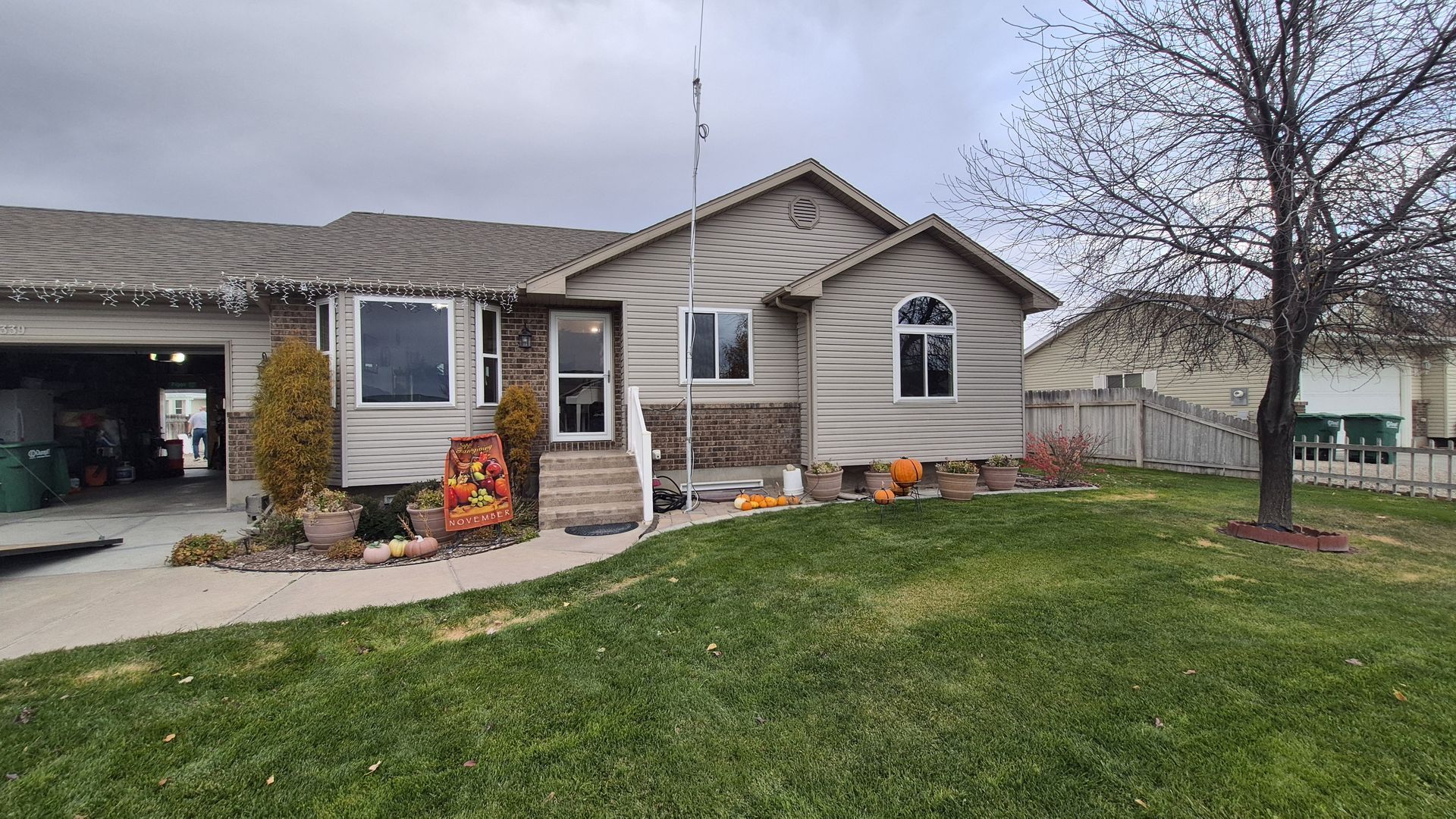  for Vivid Windows in Hurricane, UT