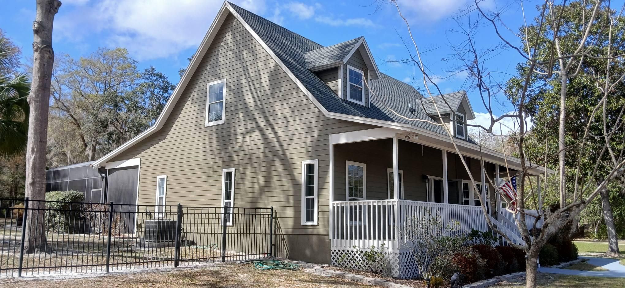  for Bradley Bradshaw Painting in Christmas, FL