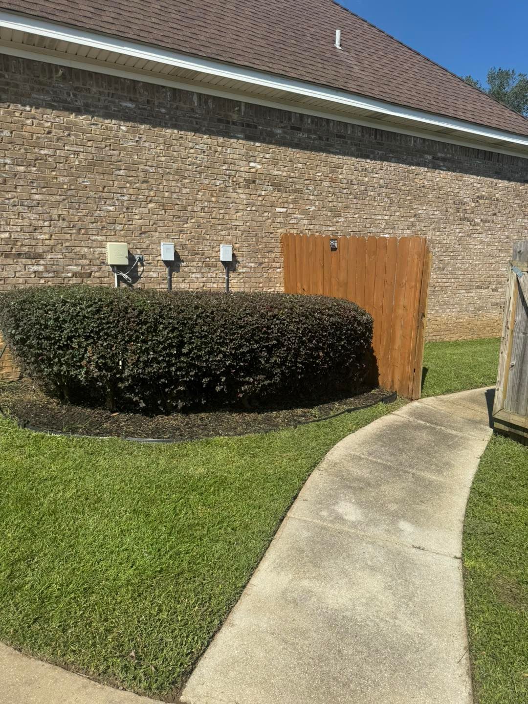  for Johnson Lawn Care in Mobile, AL
